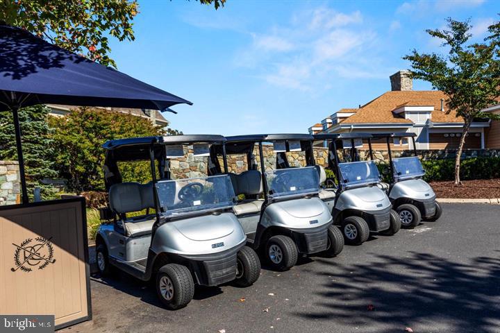 RIVER CREEK - Residential