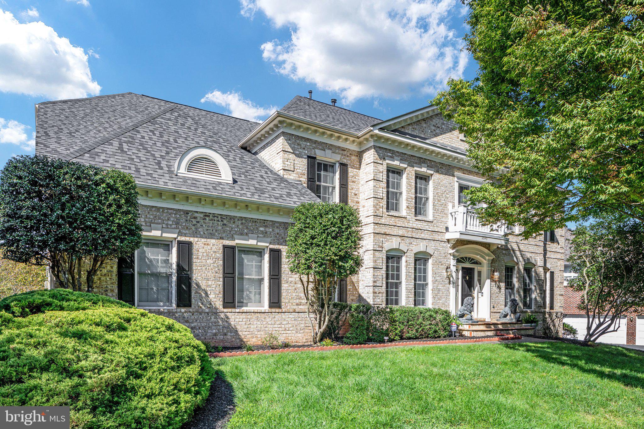 RIVER CREEK - Residential