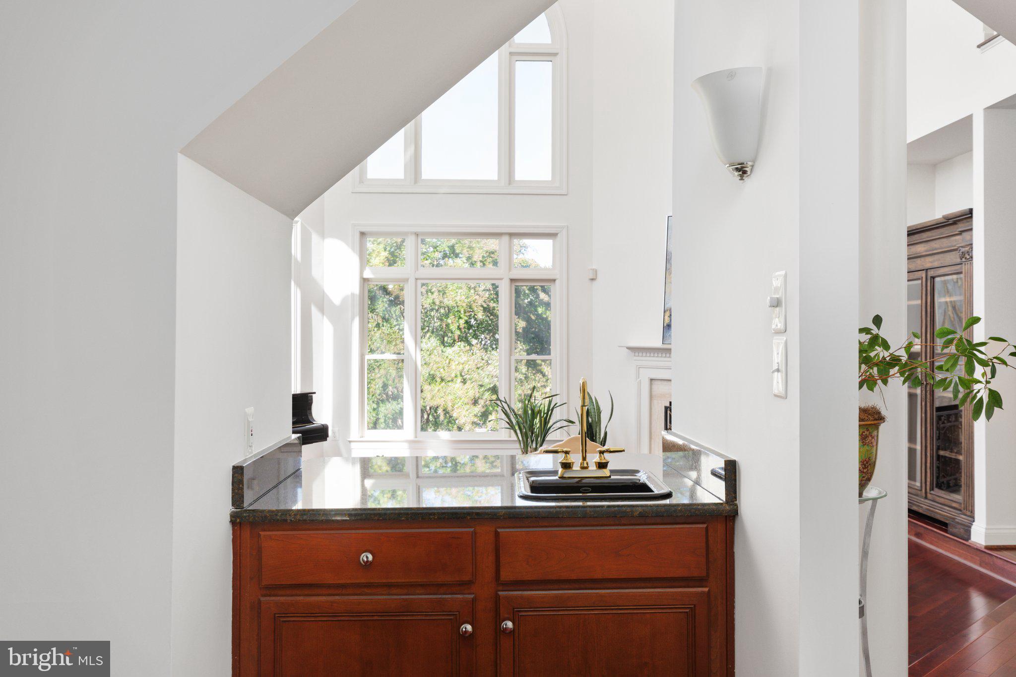 RIVER CREEK - Residential