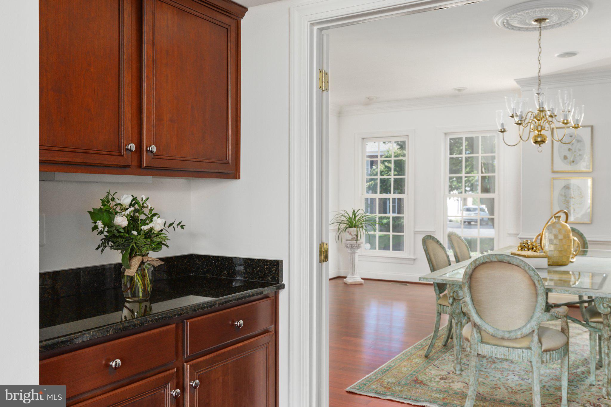 RIVER CREEK - Residential