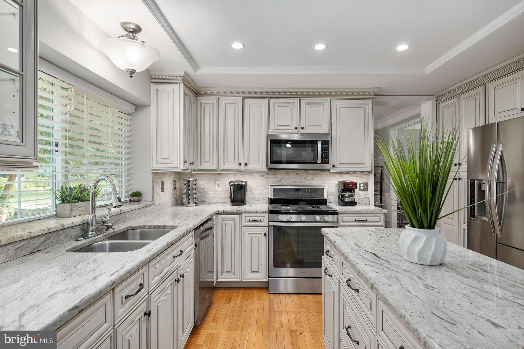 TWIN OAKS FARM - Residential