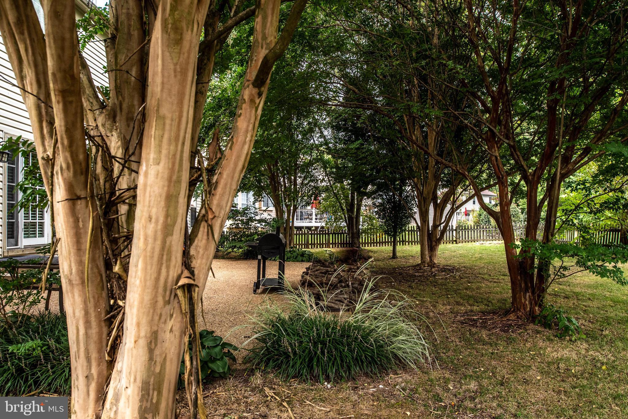 TWIN OAKS FARM - Residential