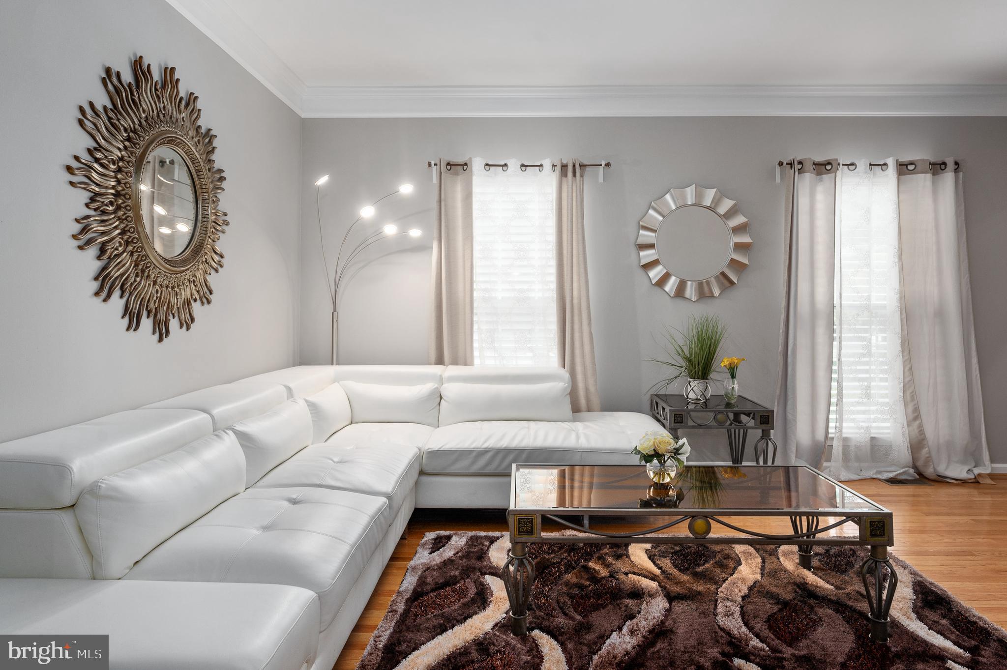 TWIN OAKS FARM - Residential