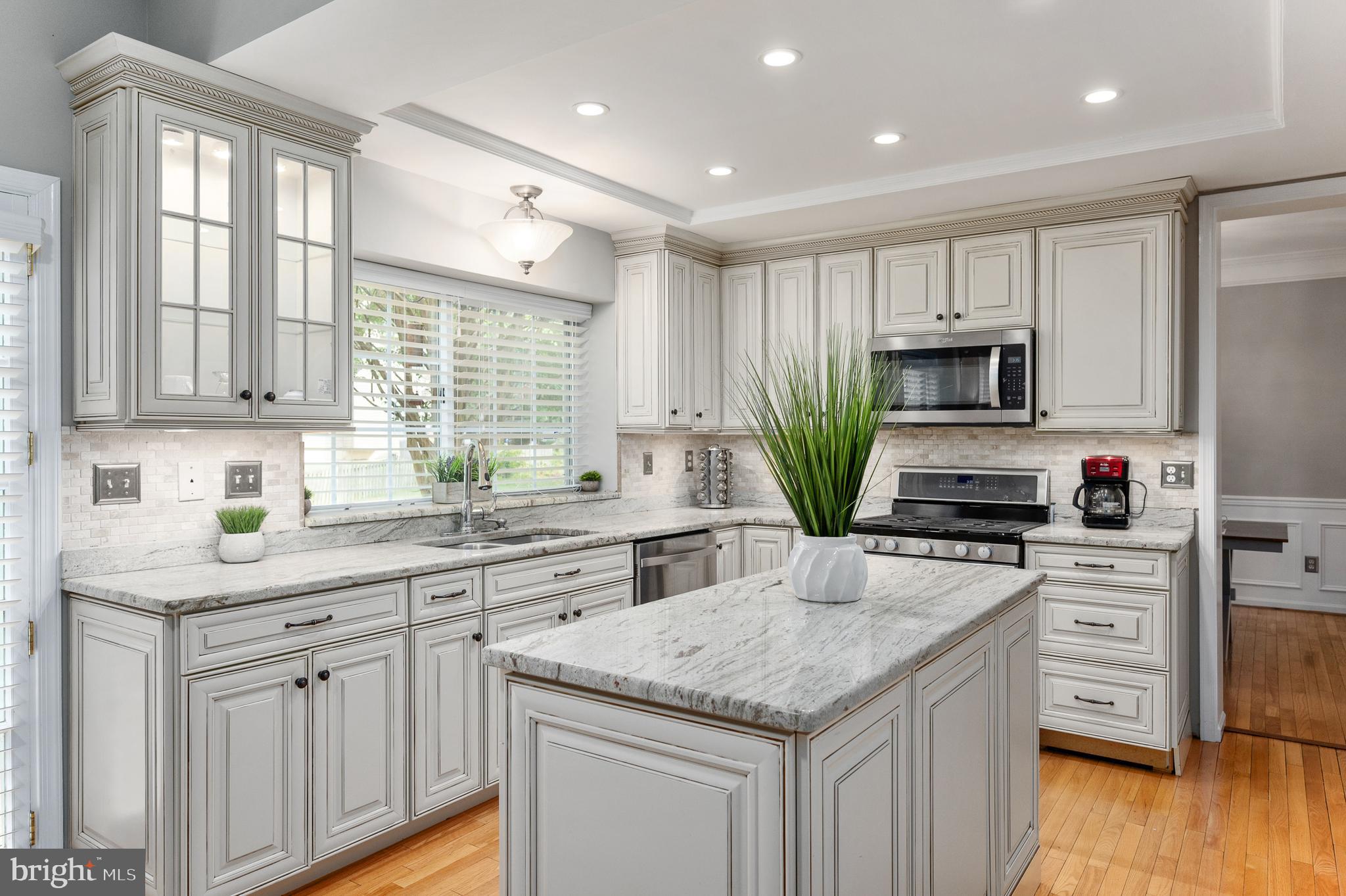 TWIN OAKS FARM - Residential