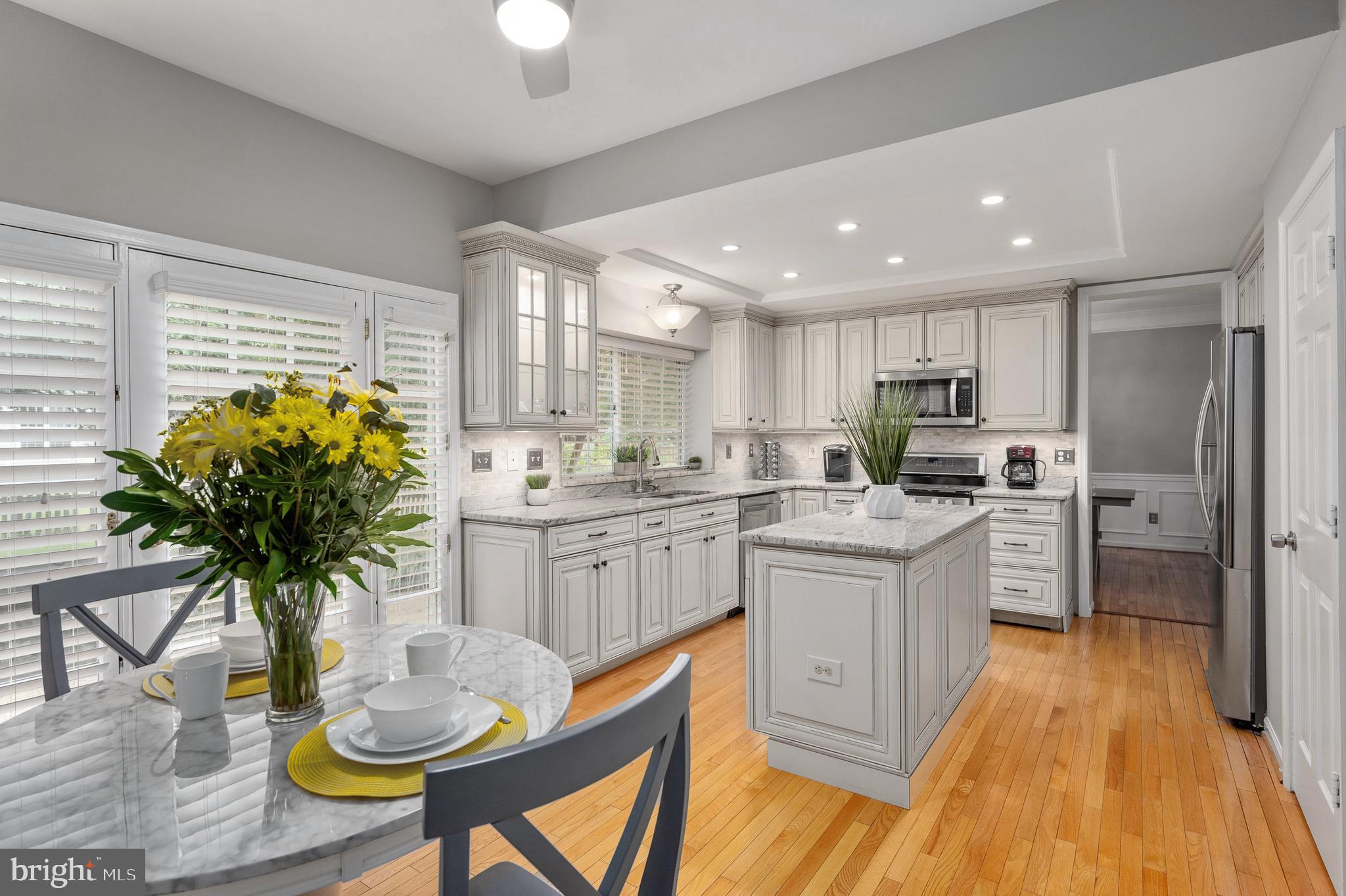 TWIN OAKS FARM - Residential