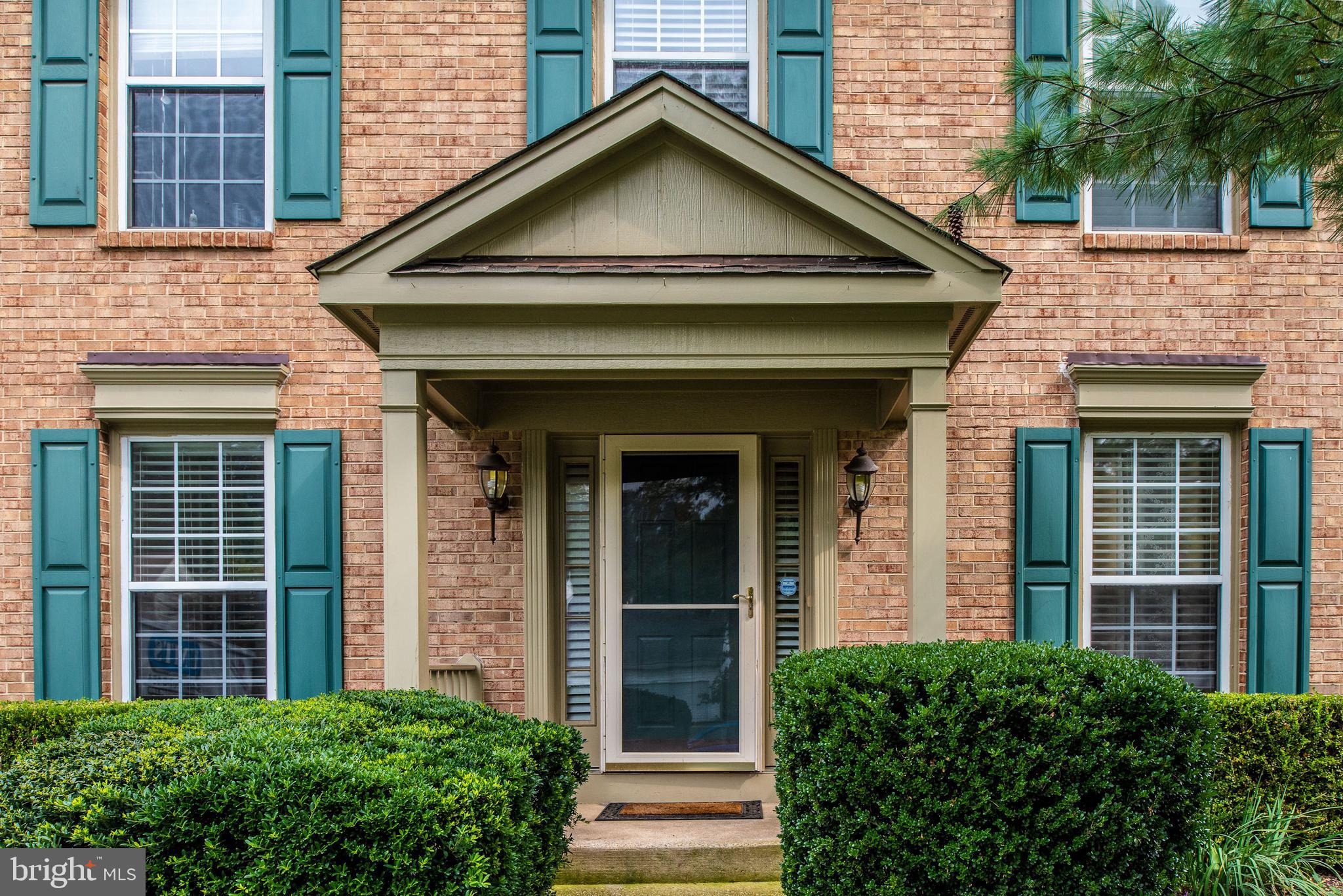 TWIN OAKS FARM - Residential