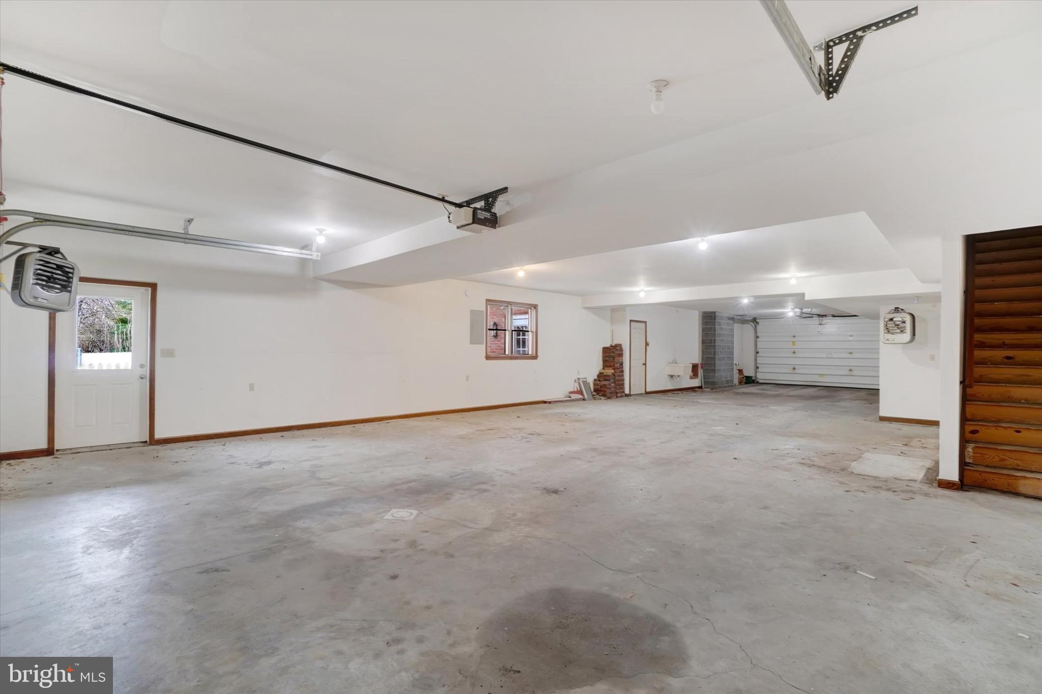 BELAIR NORTH - Residential