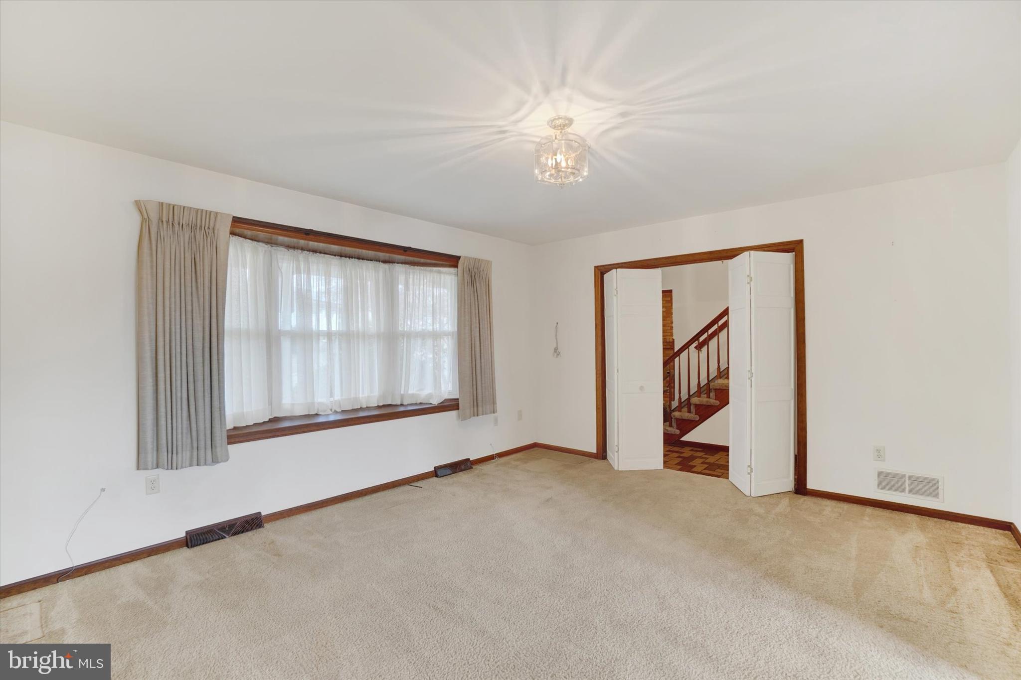 BELAIR NORTH - Residential