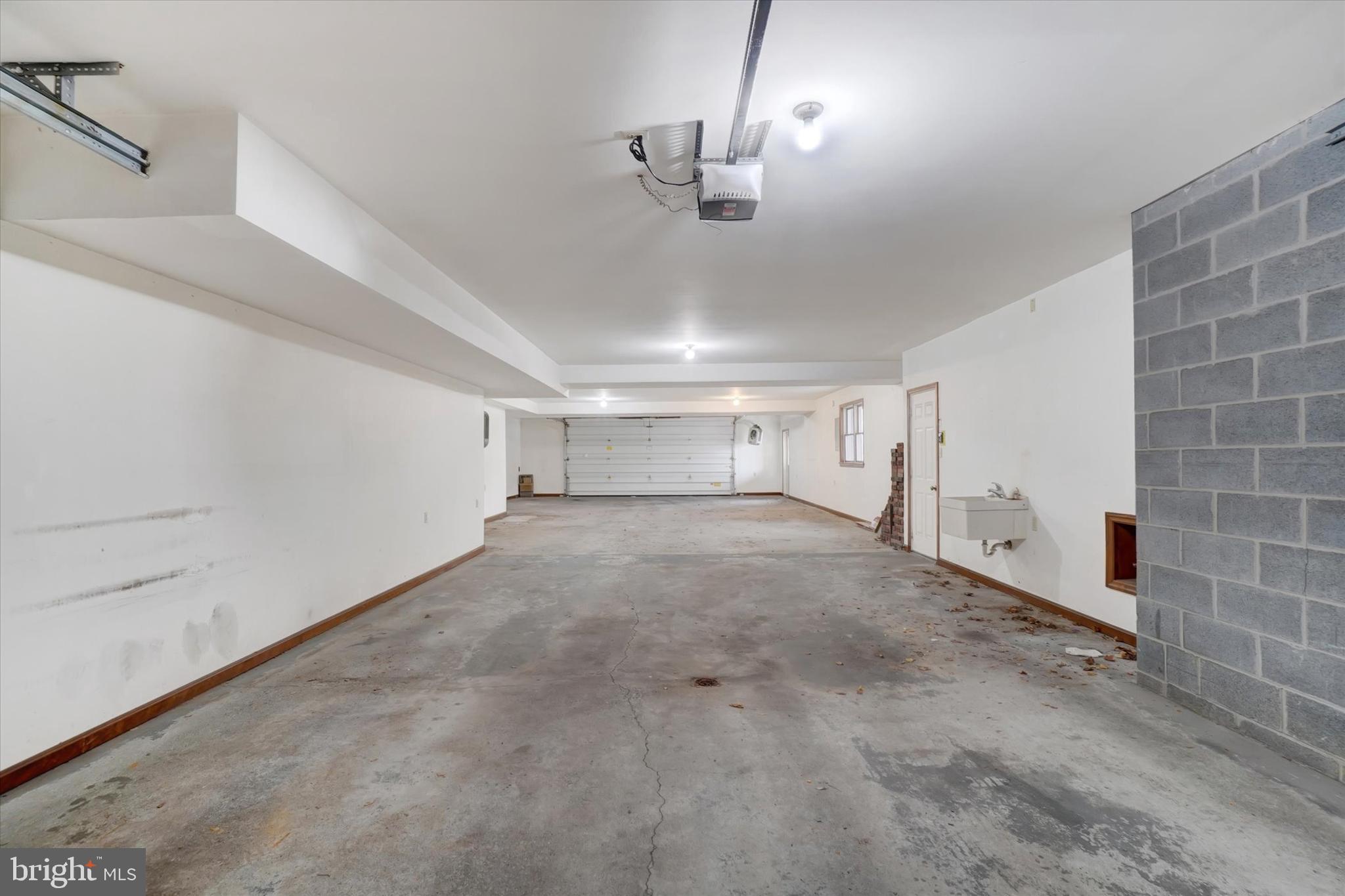 BELAIR NORTH - Residential