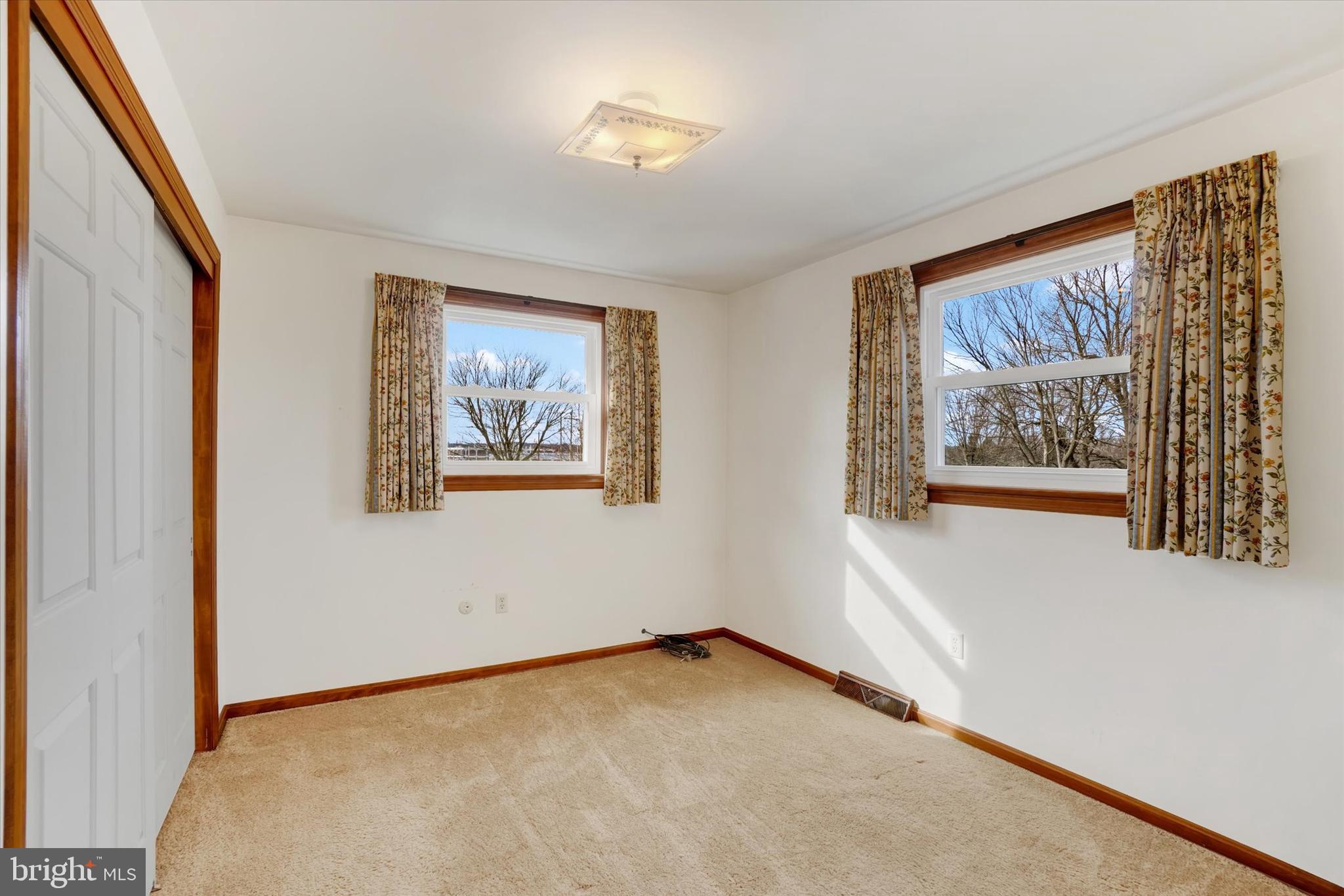 BELAIR NORTH - Residential