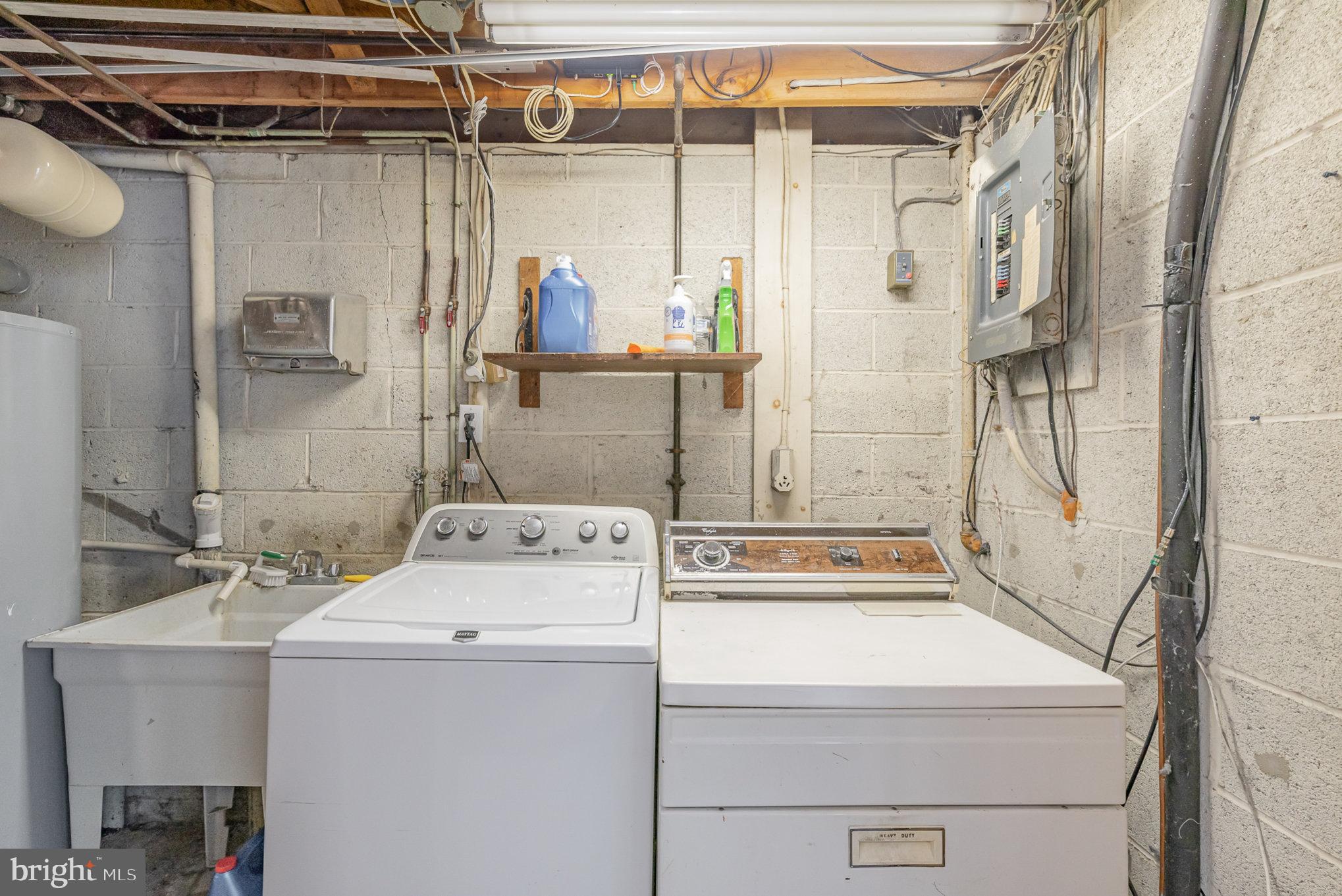 BELMONT - Residential