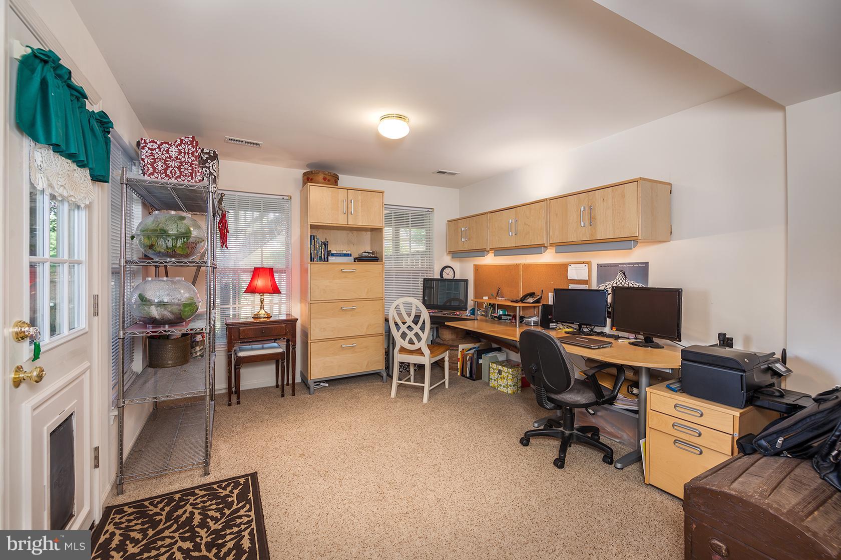 RIVERSIDE STATION - Residential