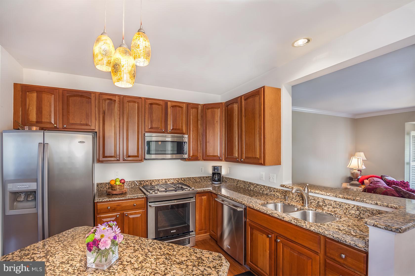 RIVERSIDE STATION - Residential