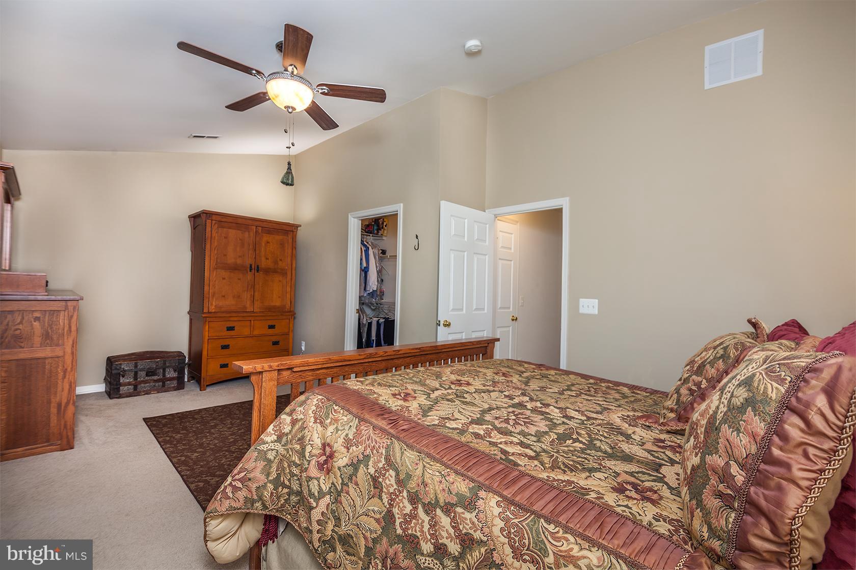 RIVERSIDE STATION - Residential