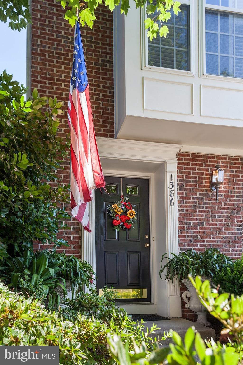 RIVERSIDE STATION - Residential