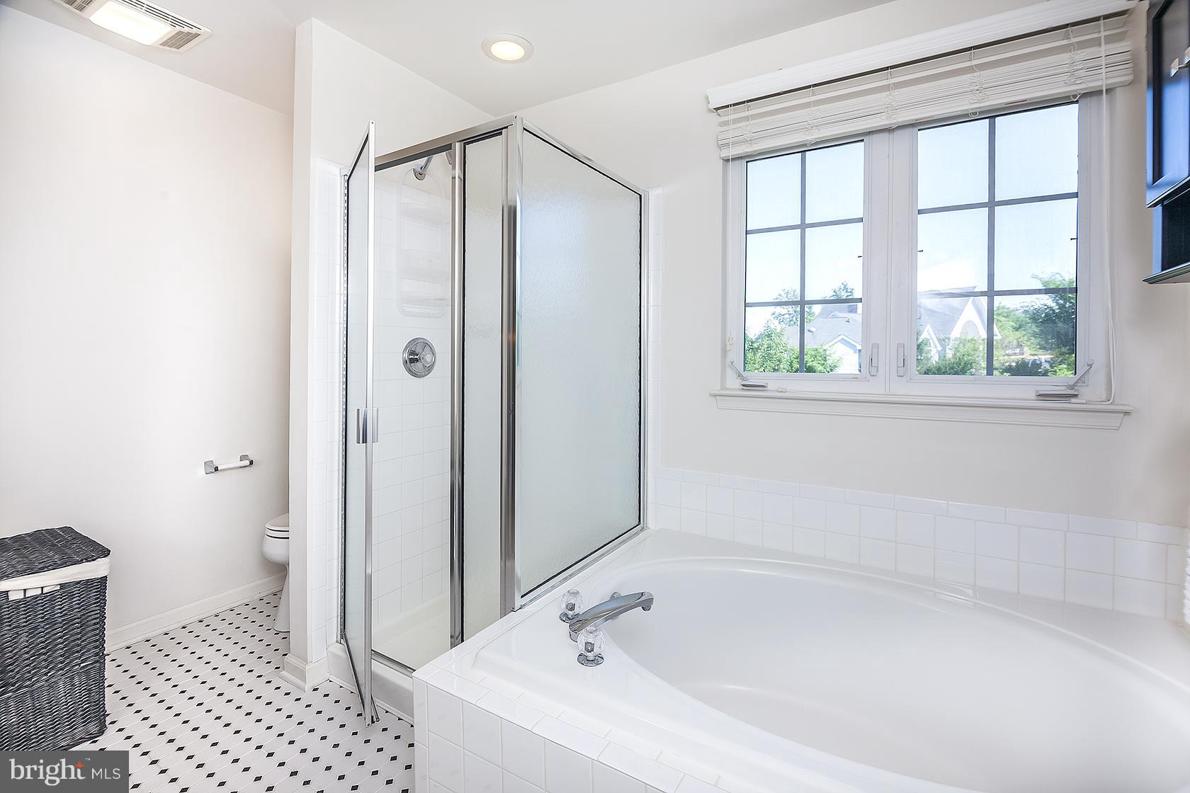 RIVERSIDE STATION - Residential