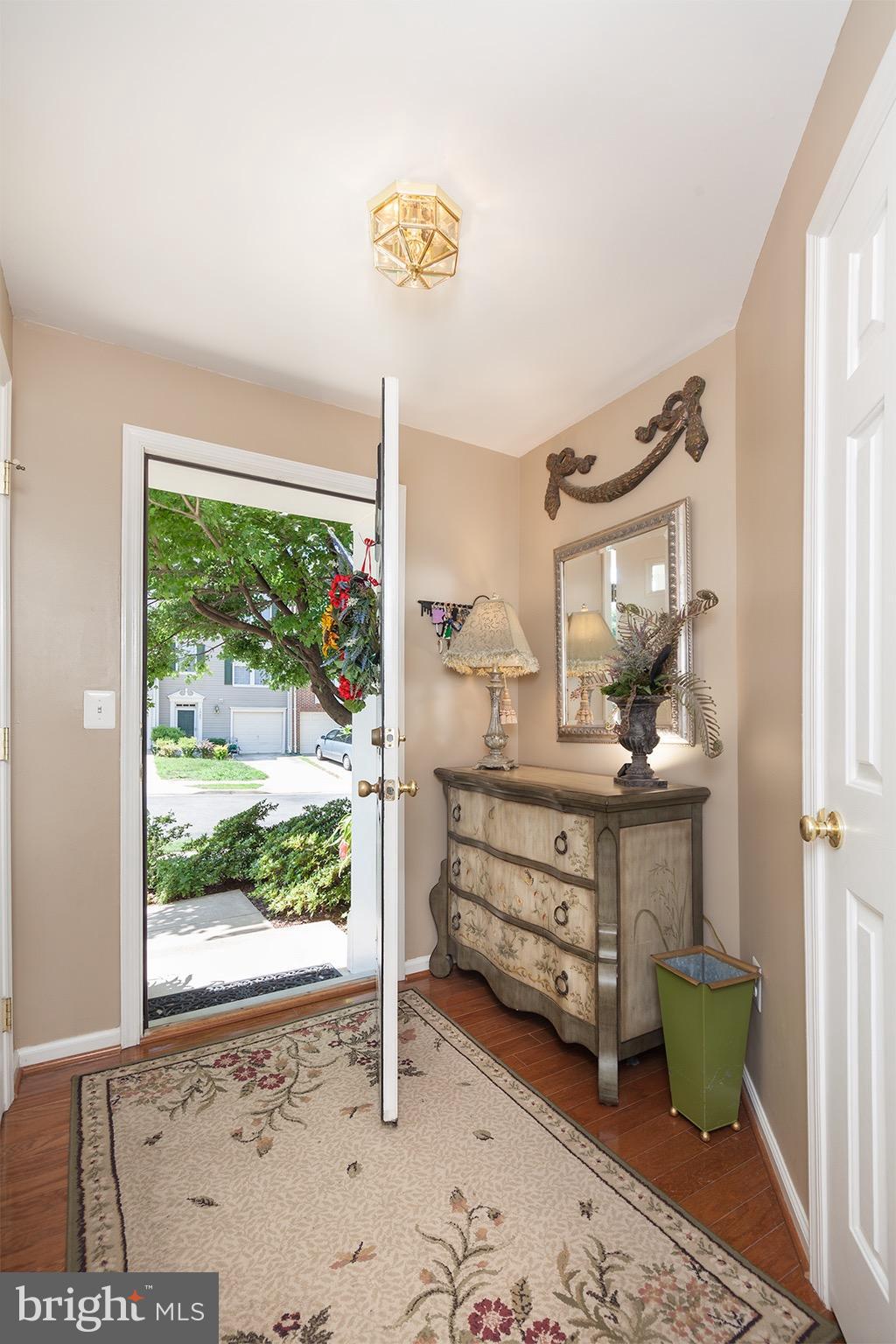 RIVERSIDE STATION - Residential