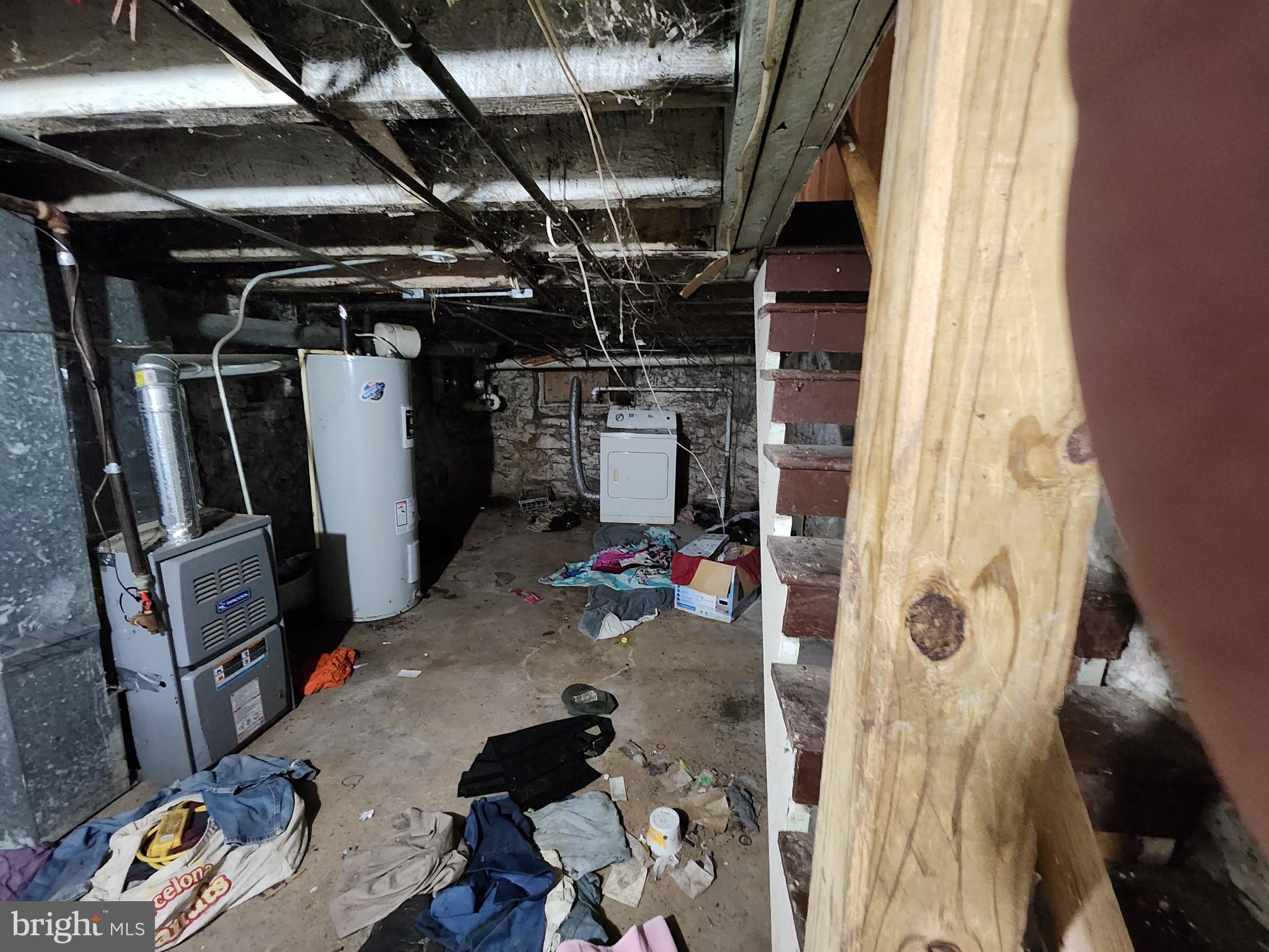 MILL HILL - Residential