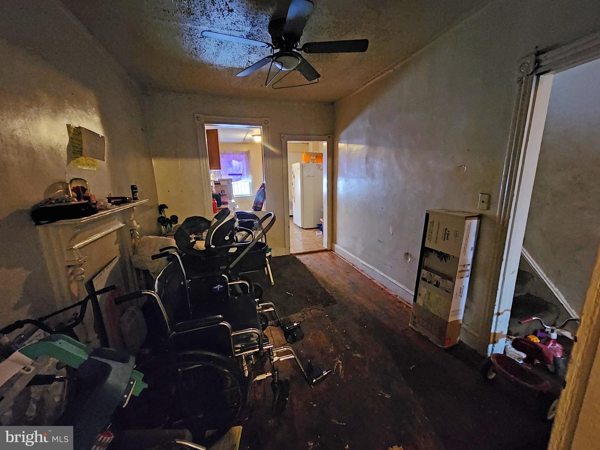 MILL HILL - Residential