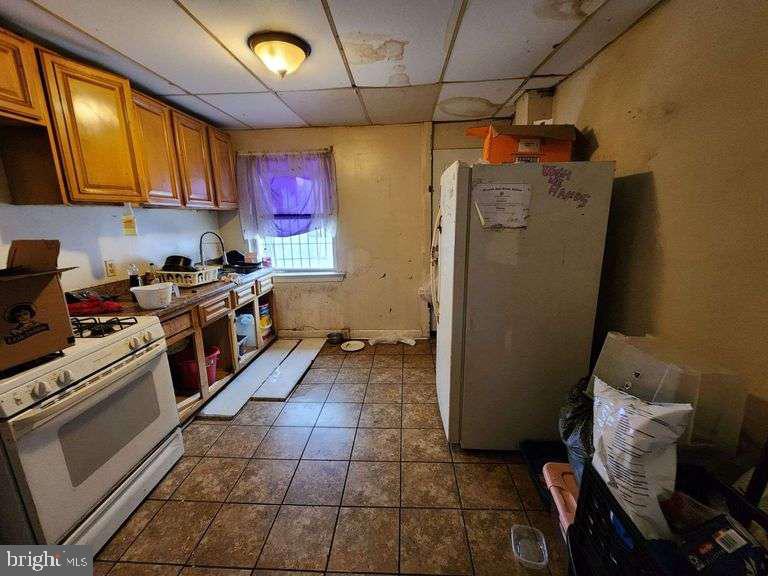 MILL HILL - Residential