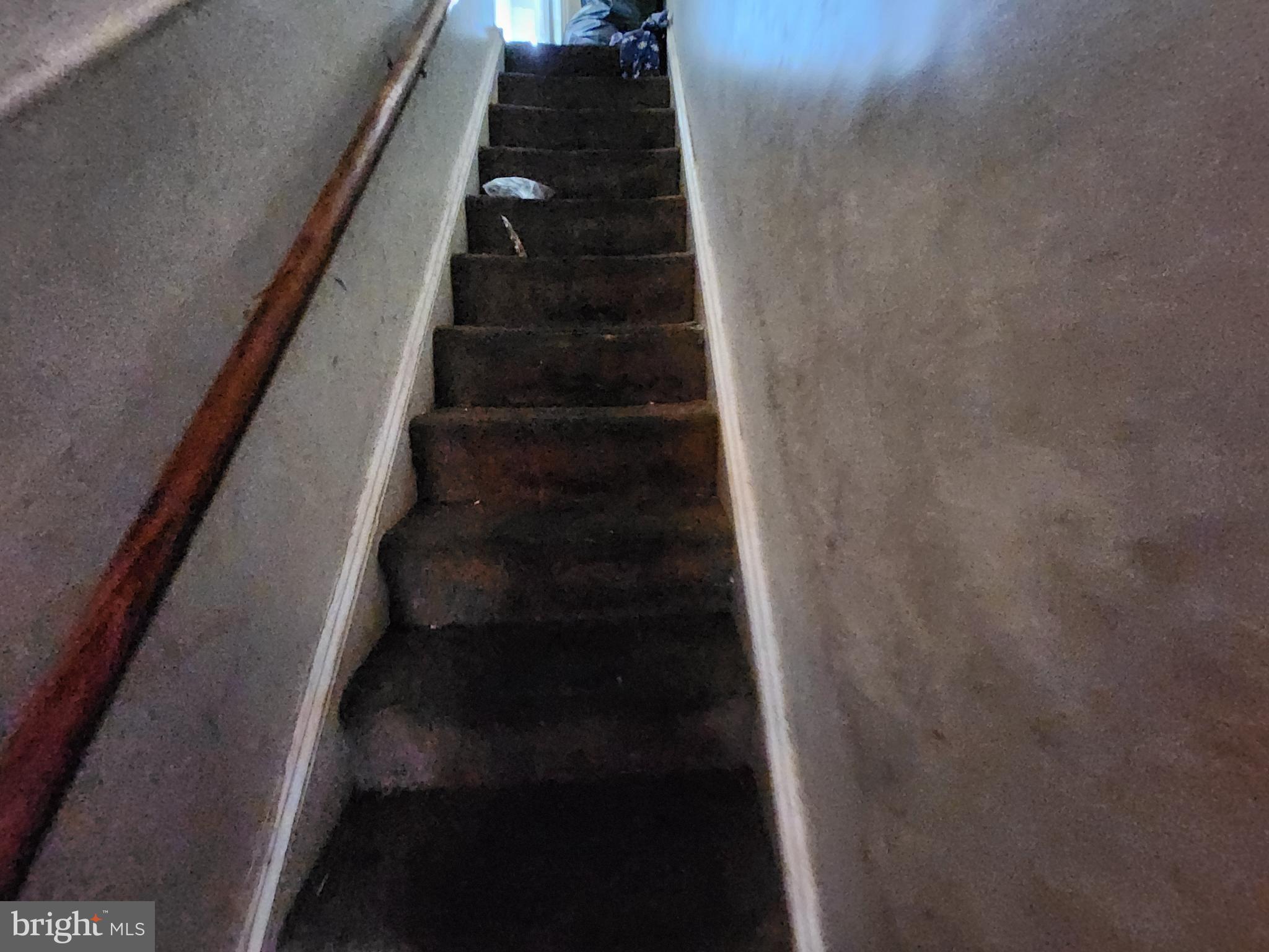 MILL HILL - Residential