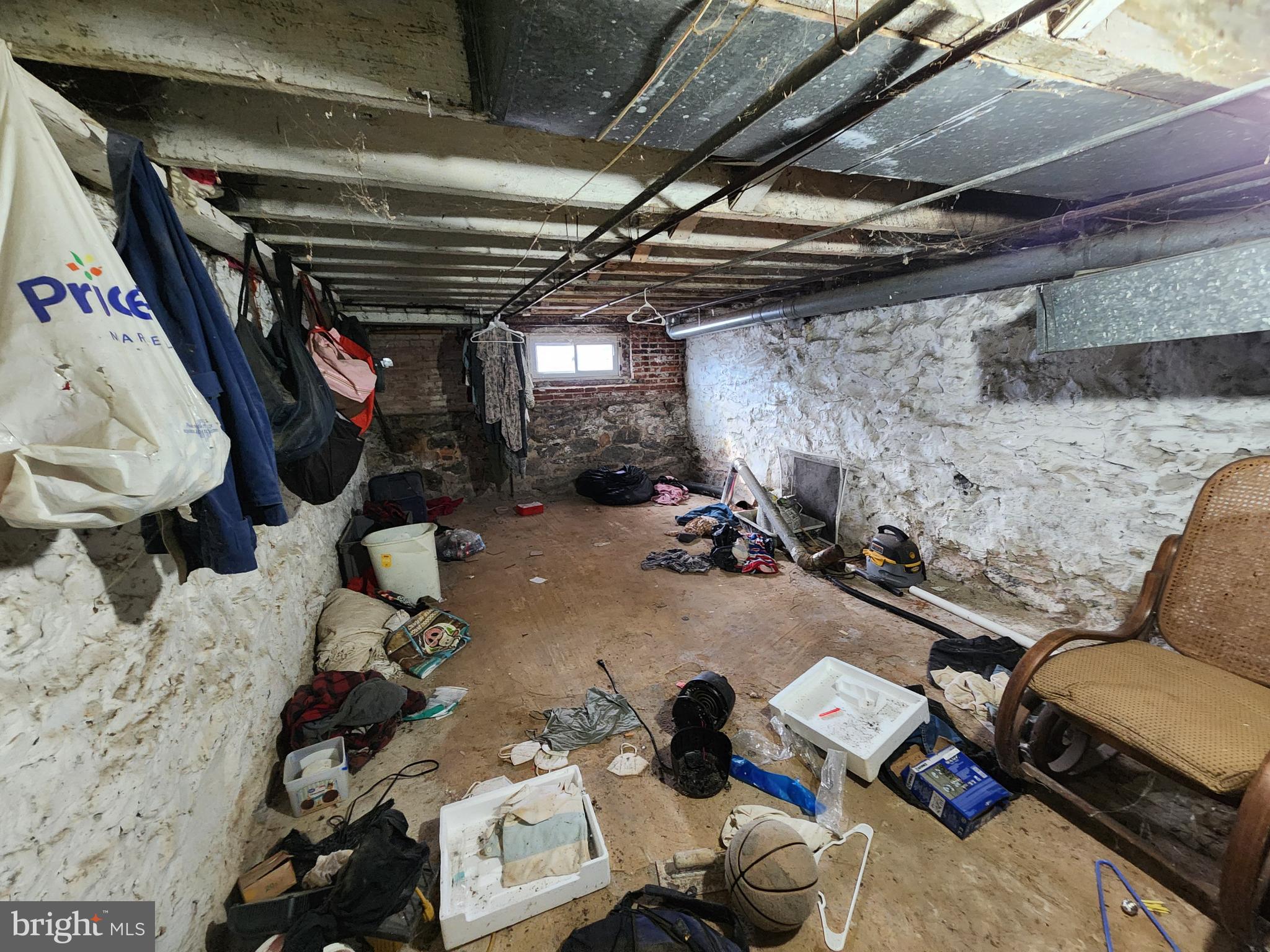 MILL HILL - Residential