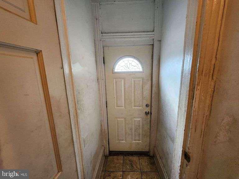 MILL HILL - Residential