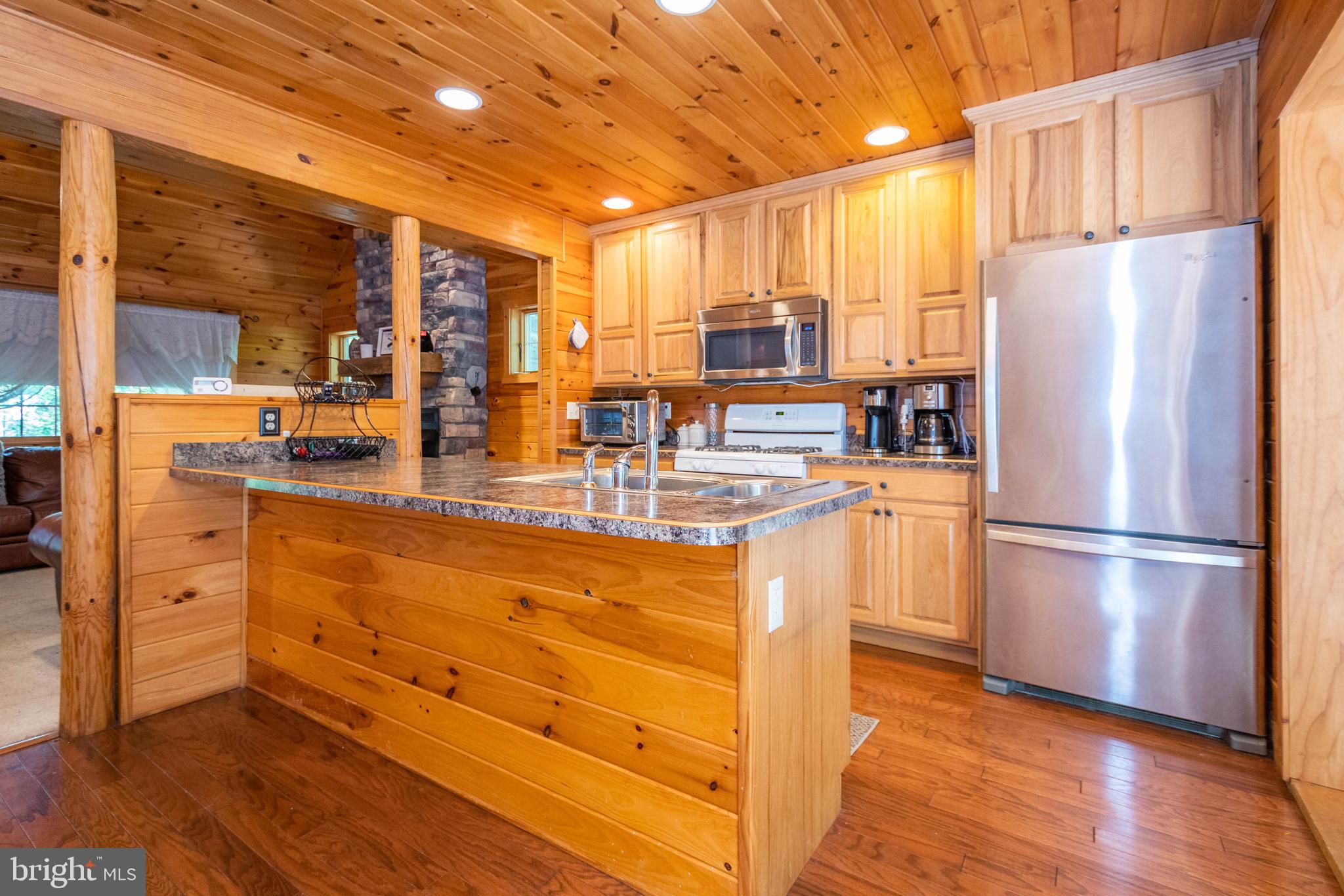 HARVEY'S PENINSULA - Residential