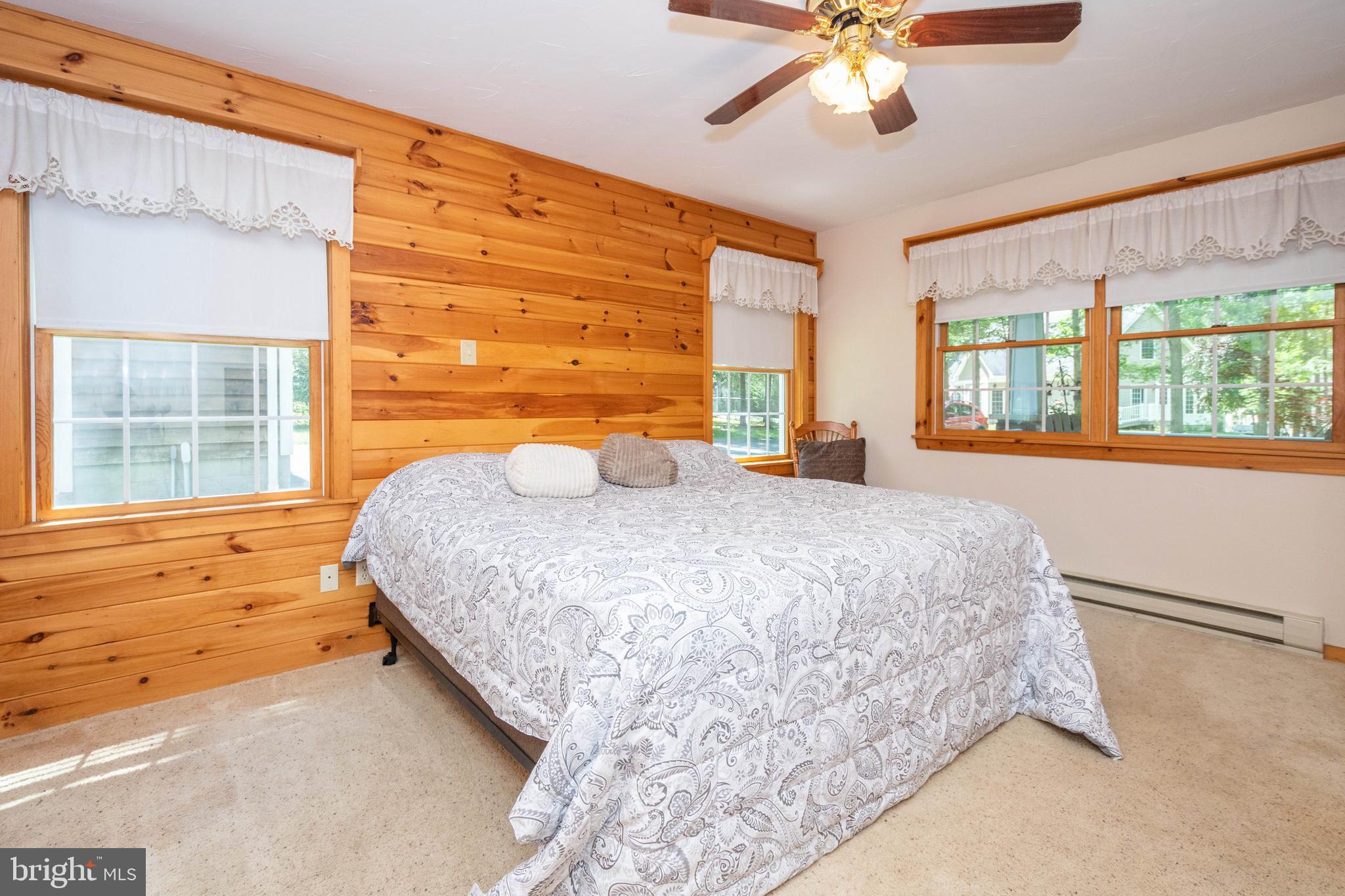 HARVEY'S PENINSULA - Residential