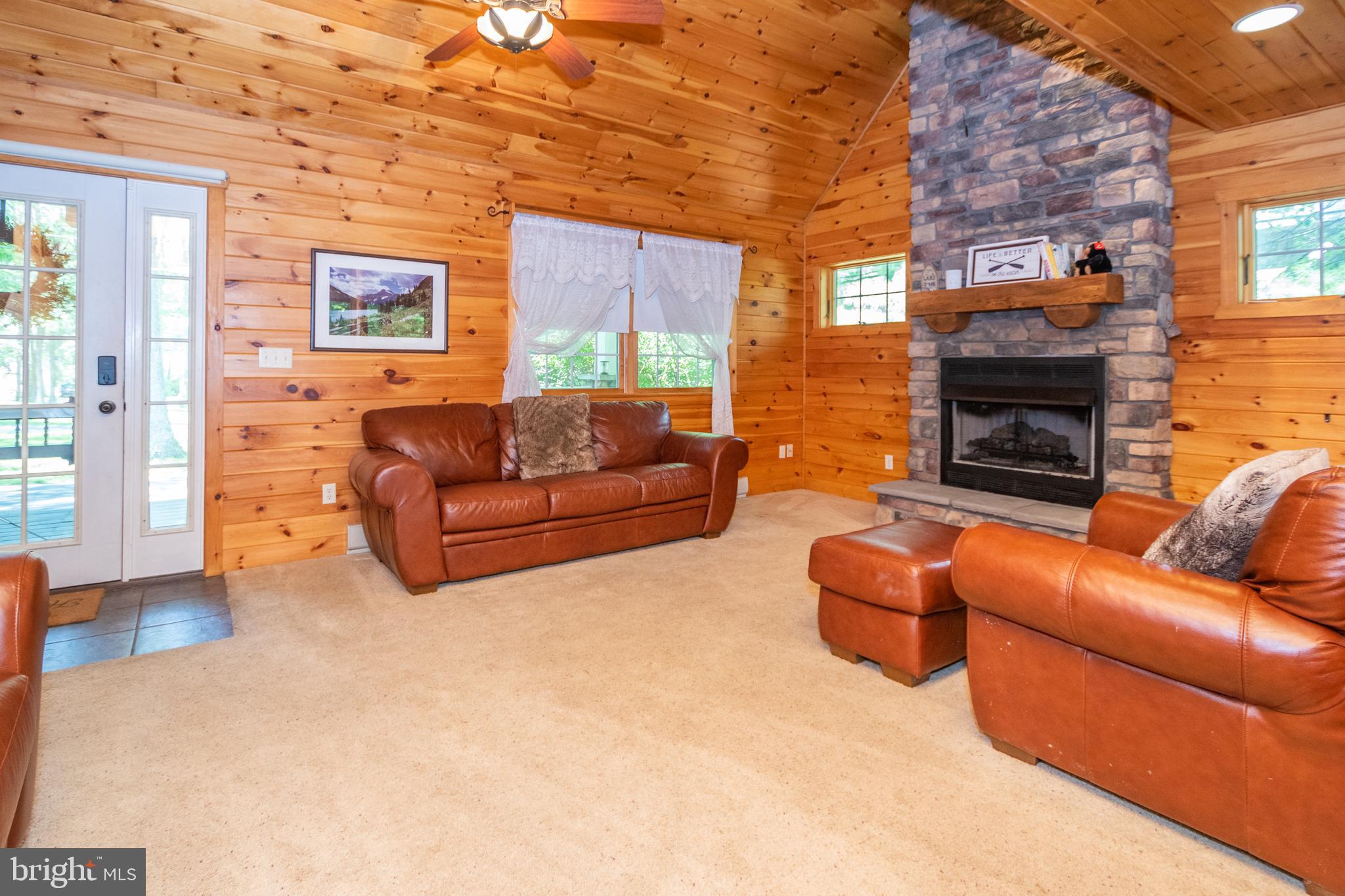 HARVEY'S PENINSULA - Residential