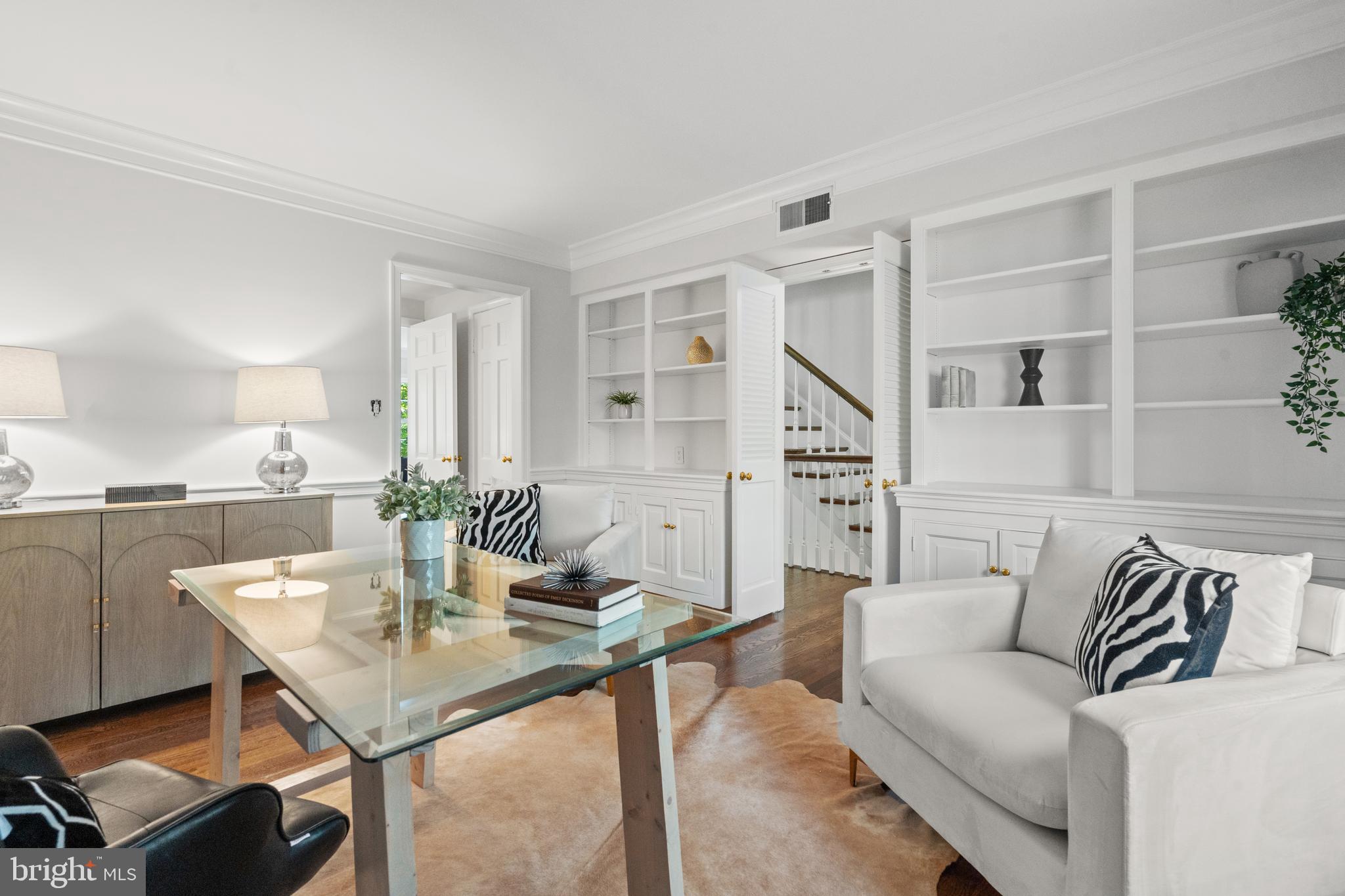 CAMERON MEWS - Residential