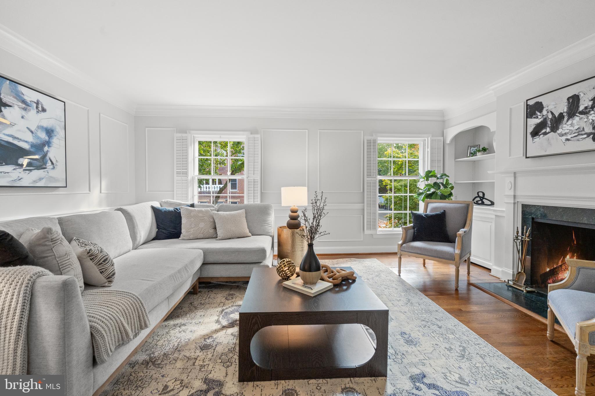 CAMERON MEWS - Residential