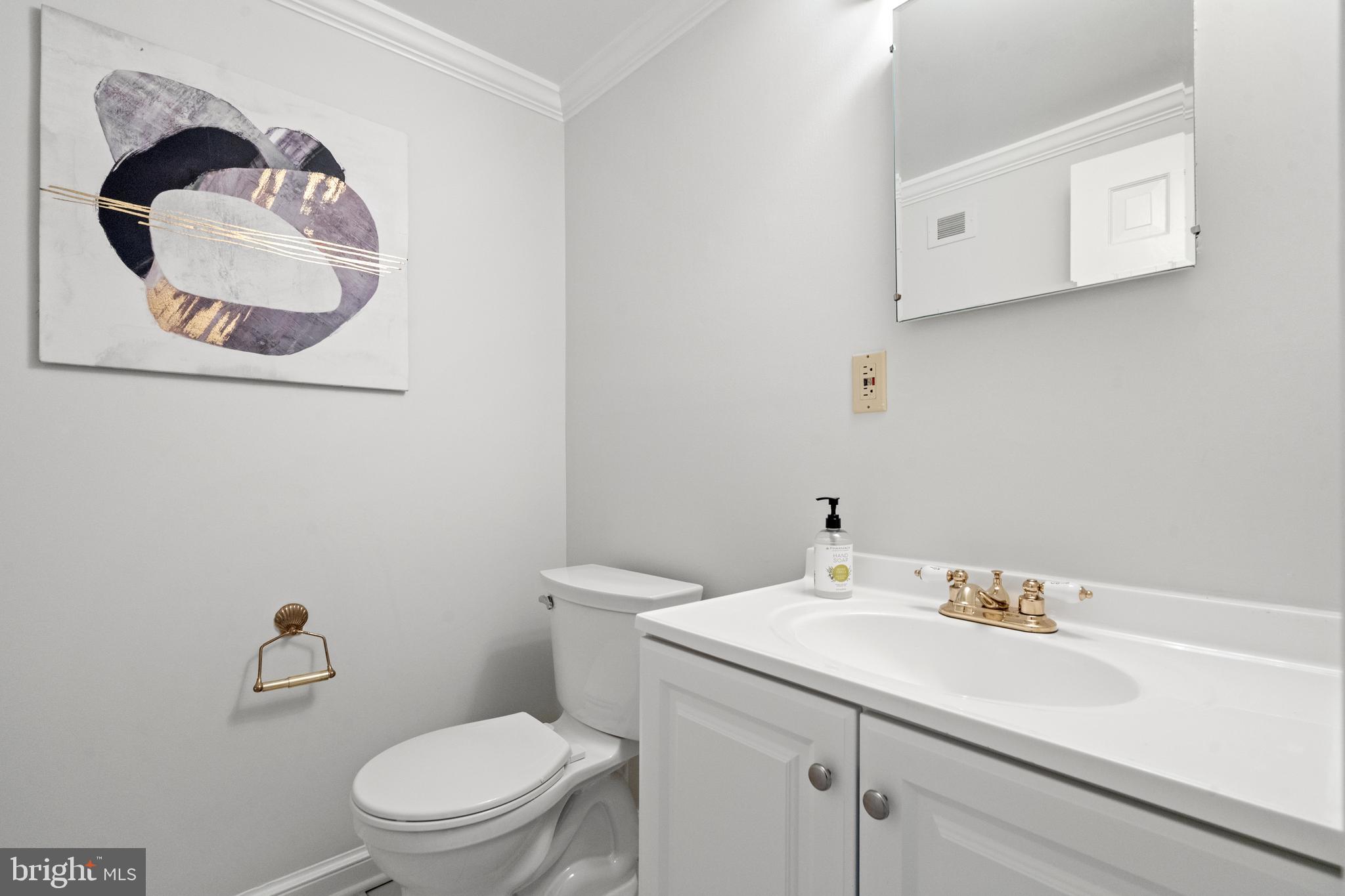 CAMERON MEWS - Residential