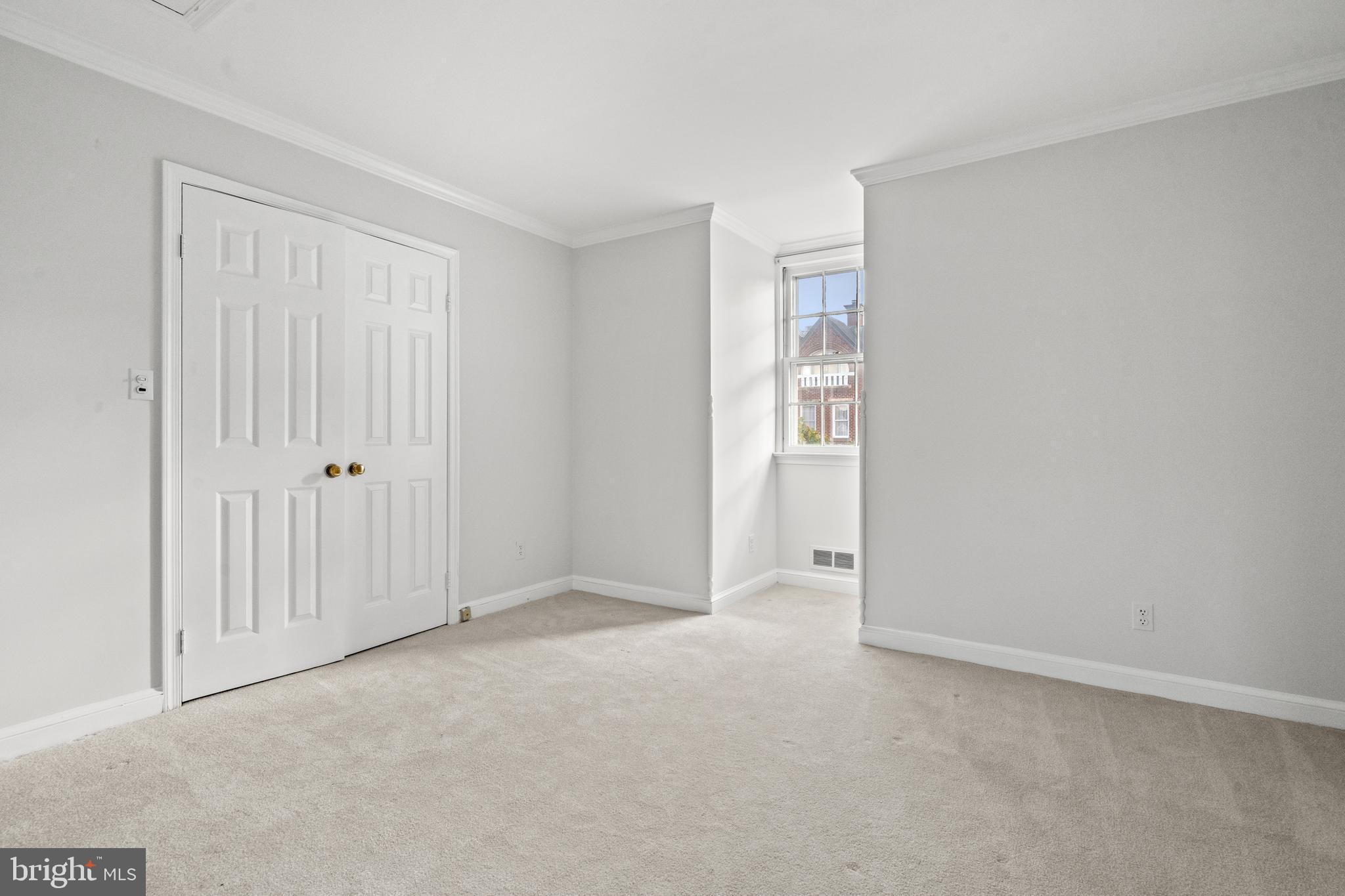 CAMERON MEWS - Residential