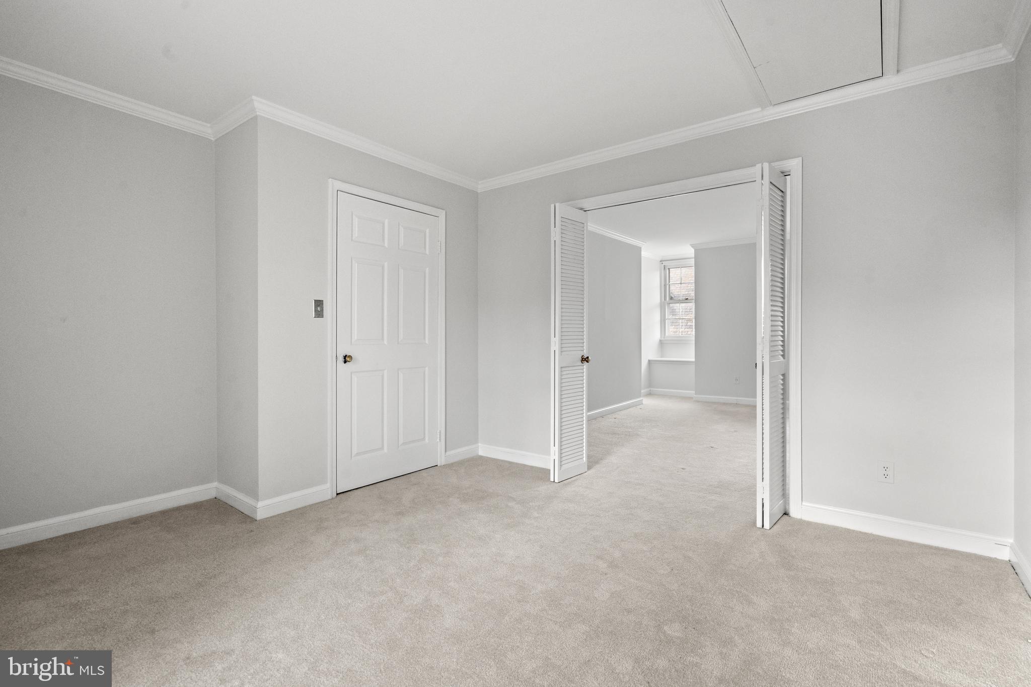 CAMERON MEWS - Residential