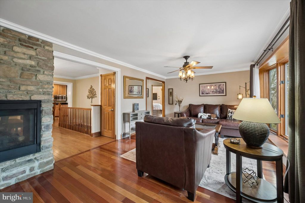 Photo of 906 Division Avenue, WILLOW GROVE, PA 19090 (MLS # PAMC2169432)