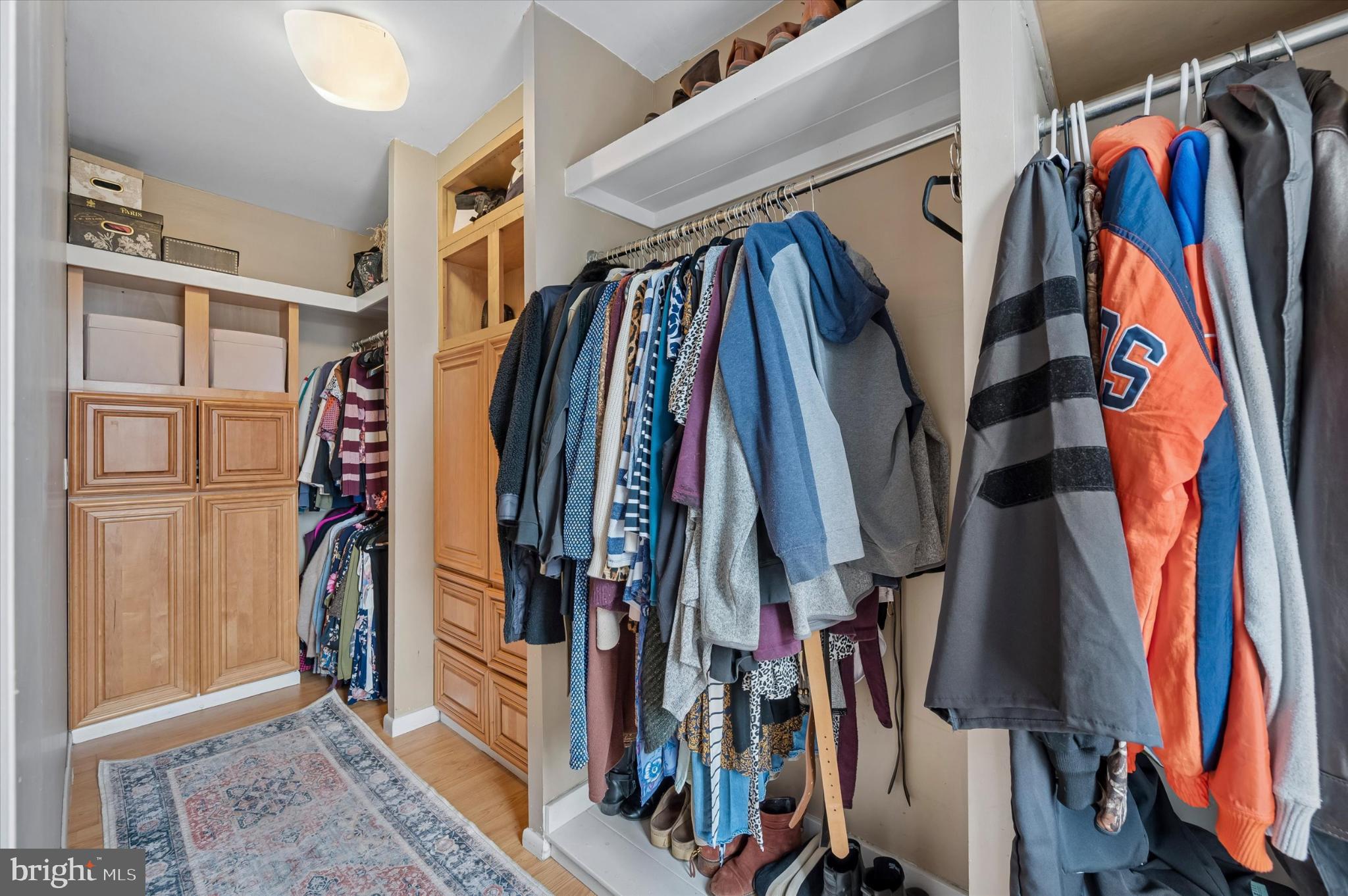 WILLOW GROVE - Residential