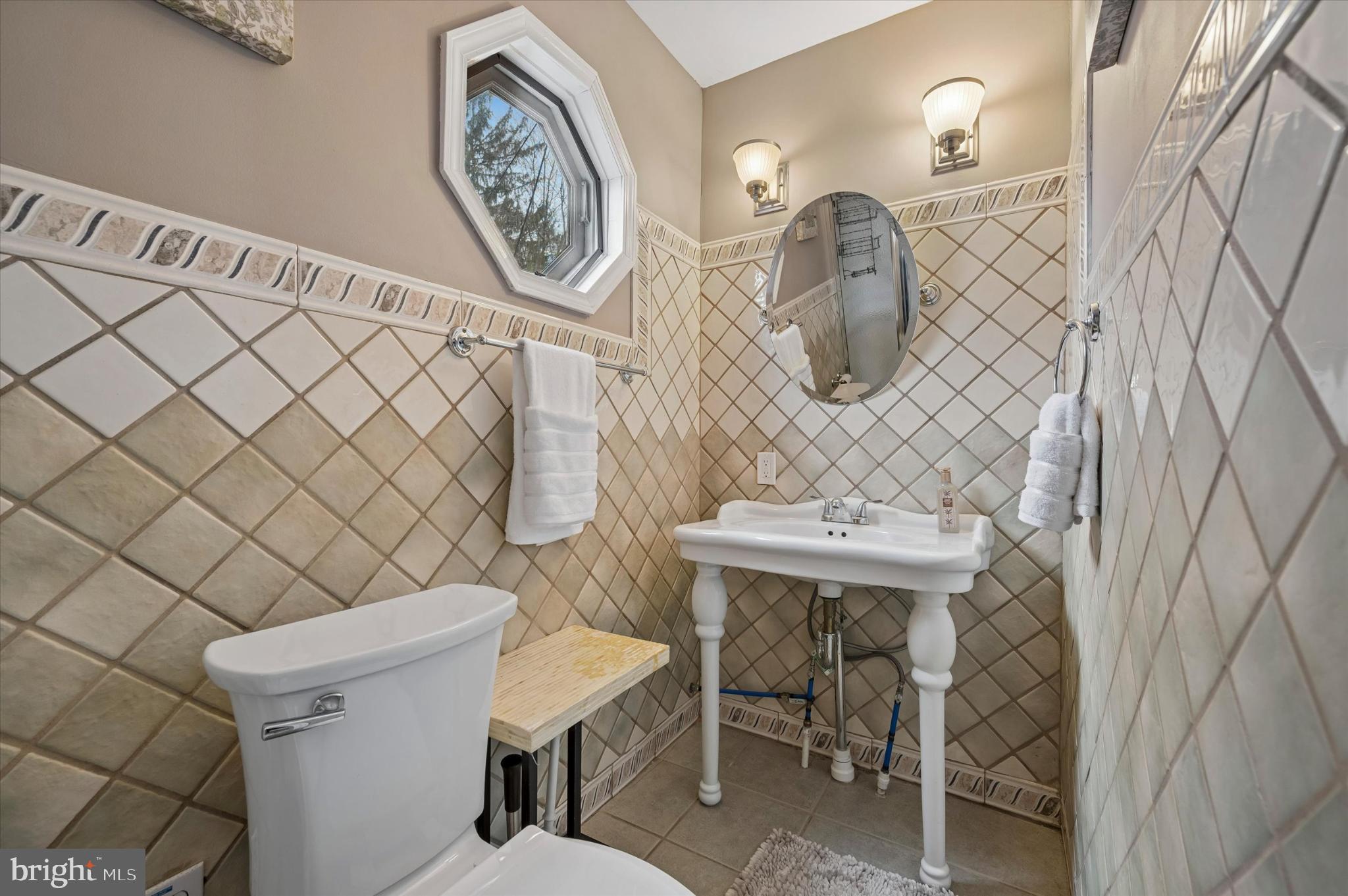 WILLOW GROVE - Residential