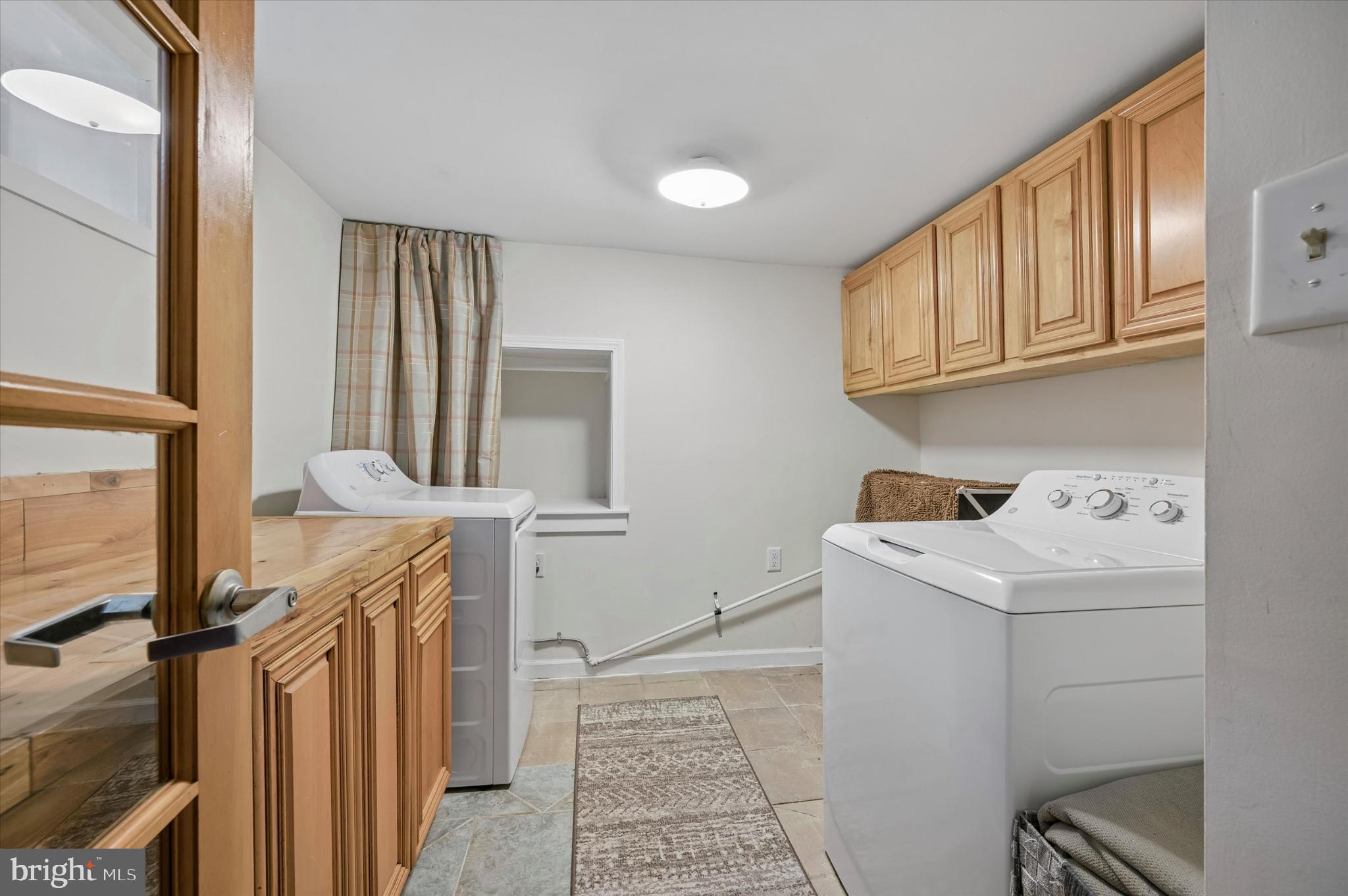 WILLOW GROVE - Residential