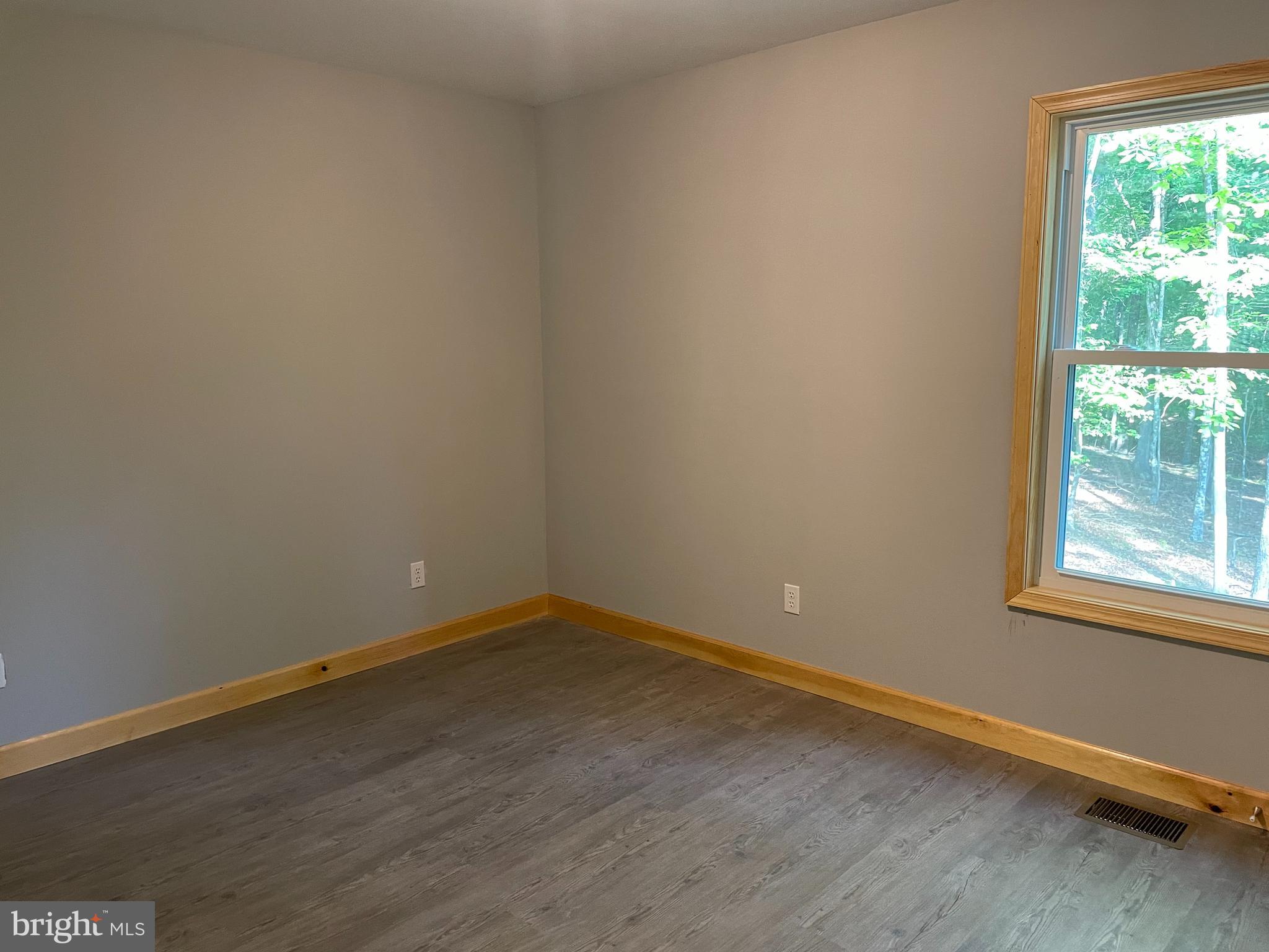 HARNEST HILLS - Residential