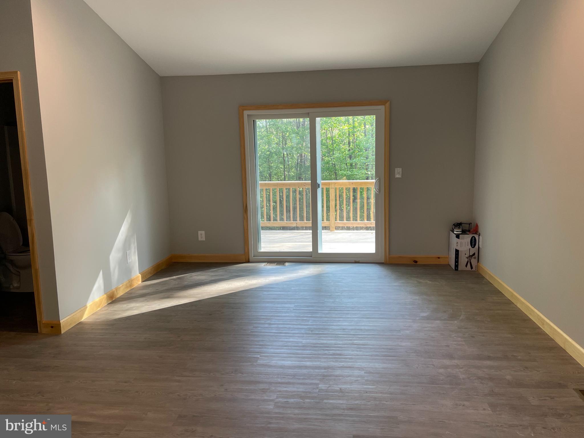 HARNEST HILLS - Residential