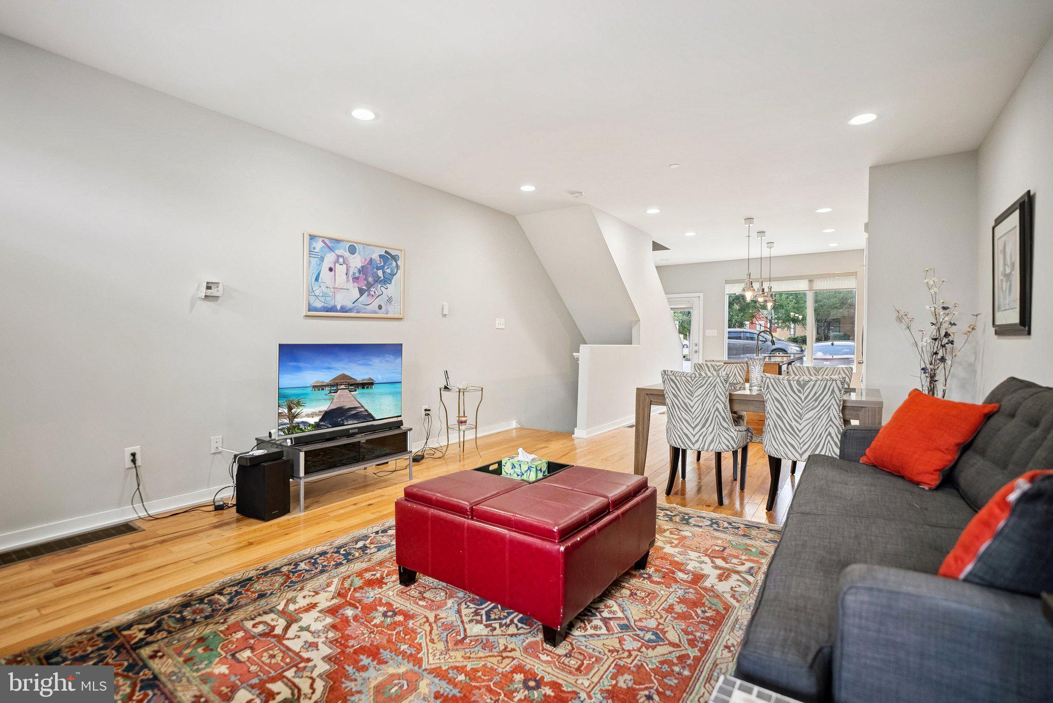 714 N 7TH STREET