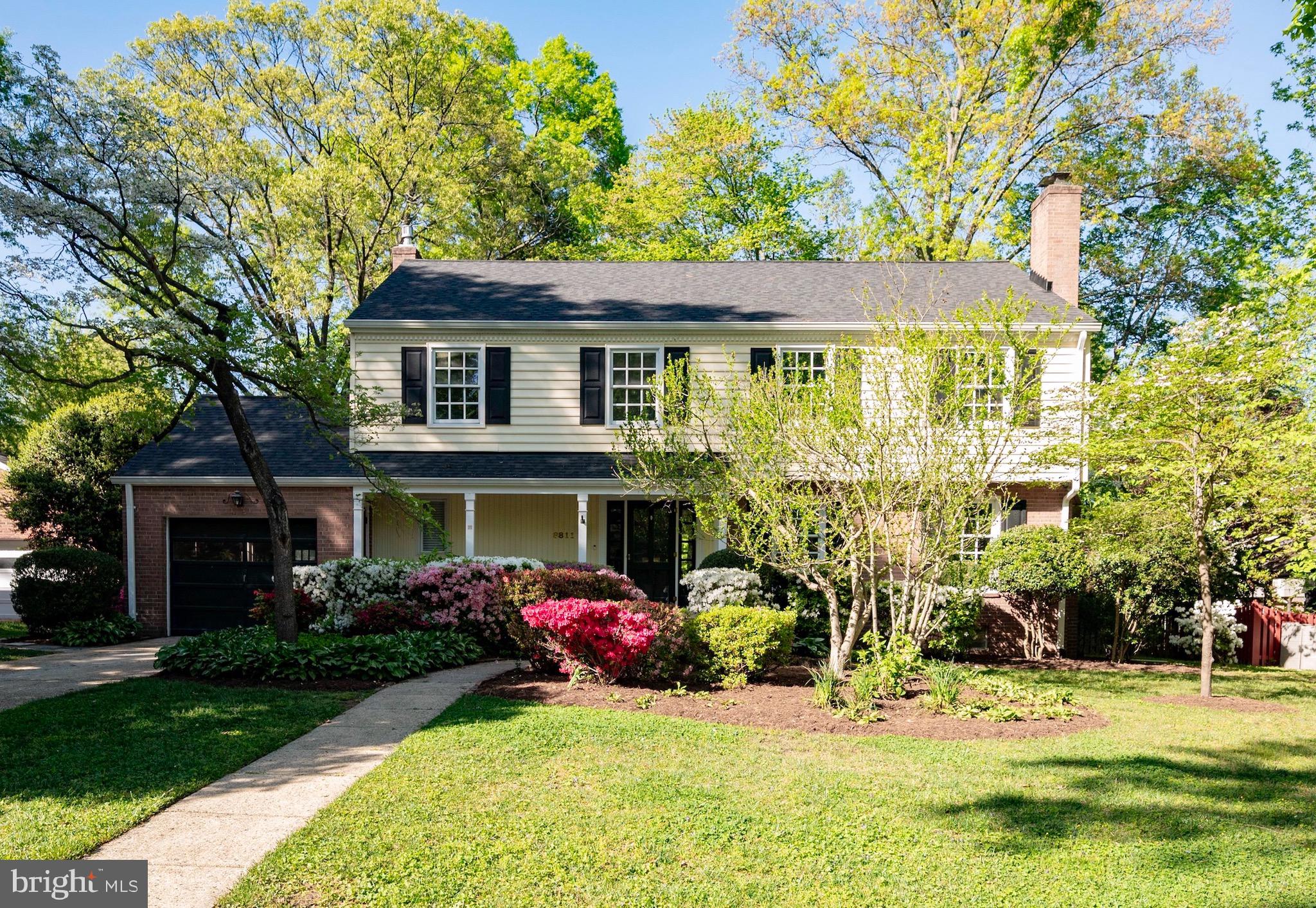 WAYNEWOOD - Residential