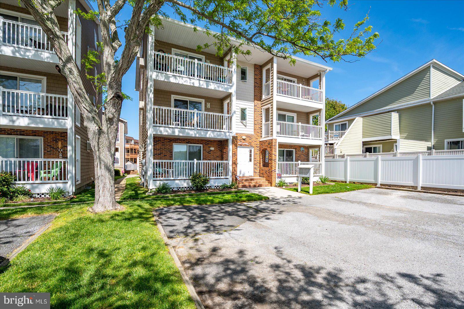 CAINE WOODS - Residential