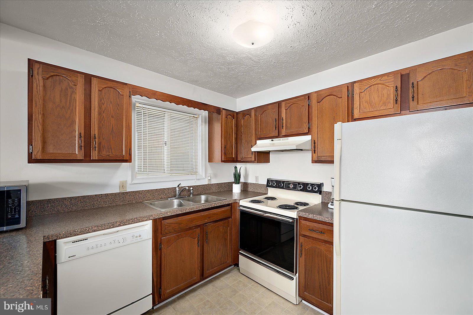 CAINE WOODS - Residential