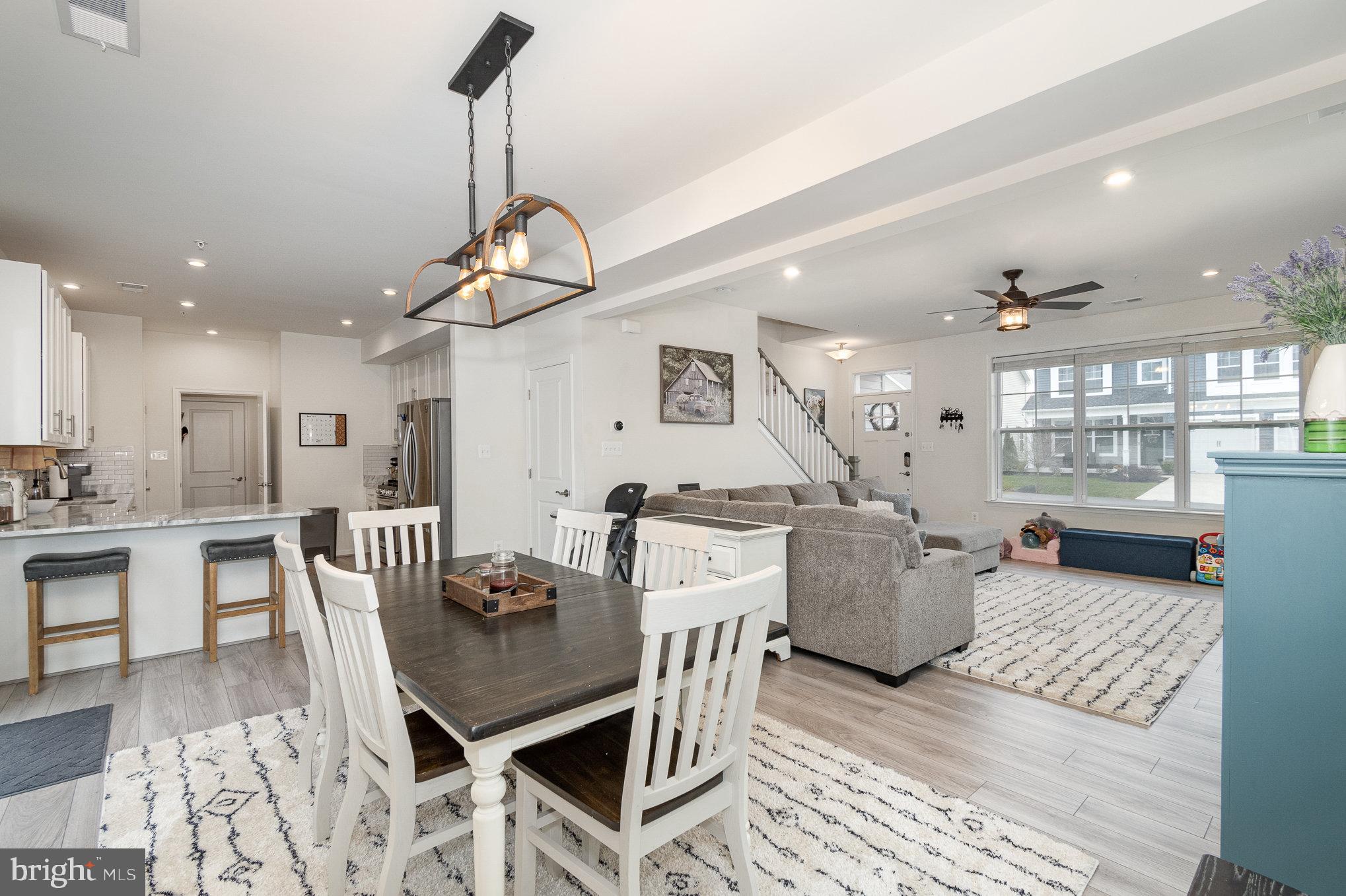 HIGHMEADOW HILLS - Residential