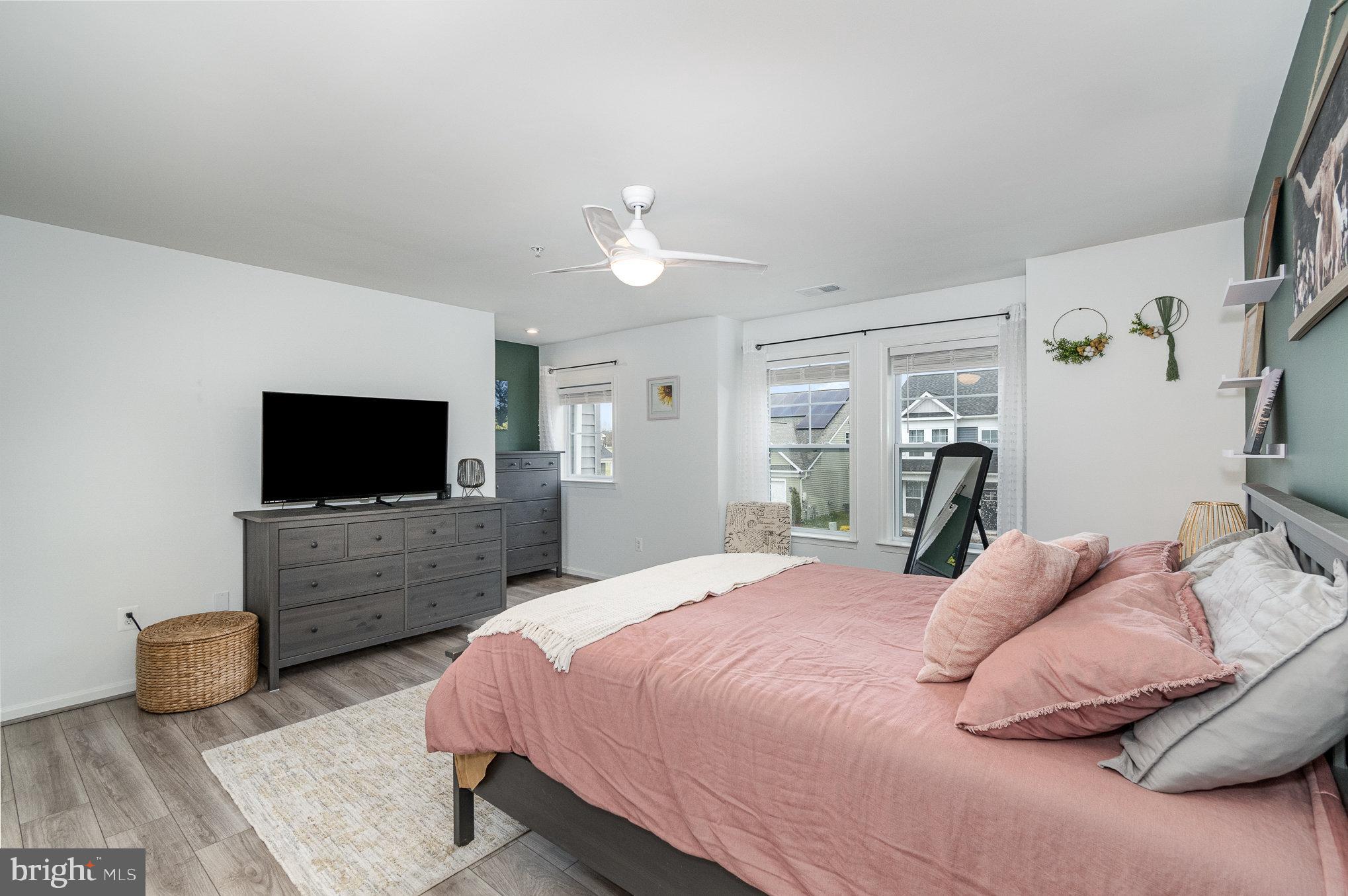 HIGHMEADOW HILLS - Residential