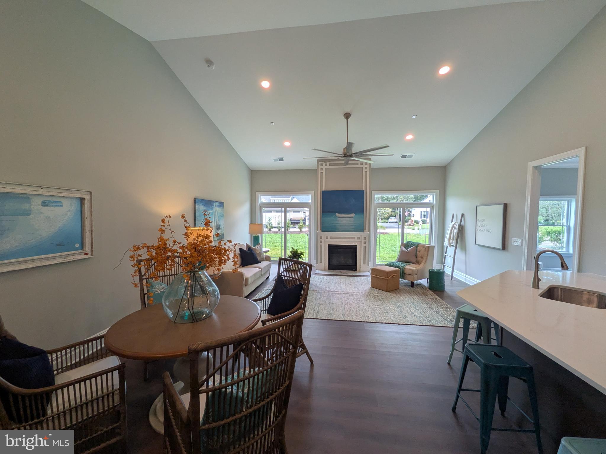 EASTON CLUB - Residential