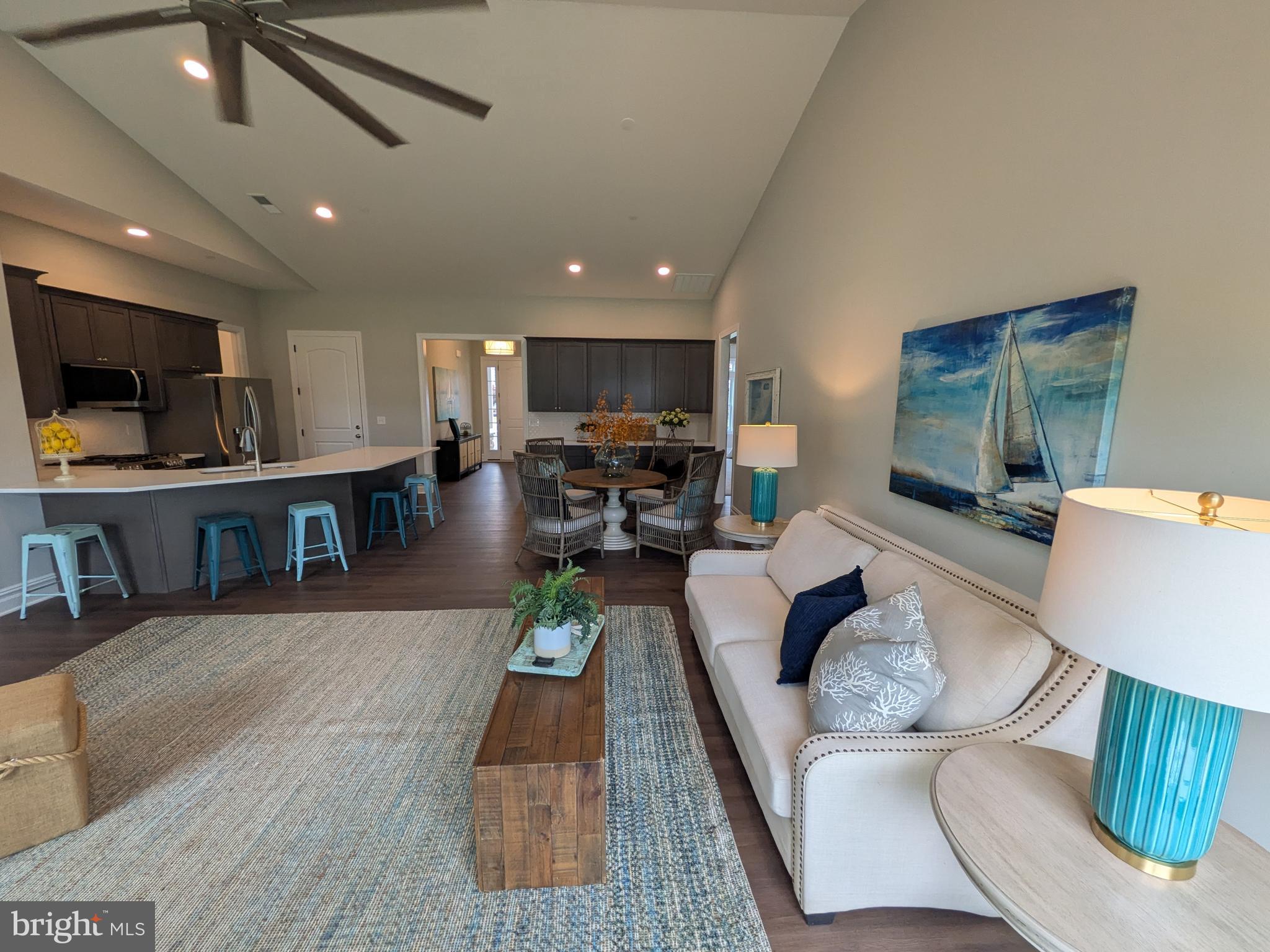 EASTON CLUB - Residential