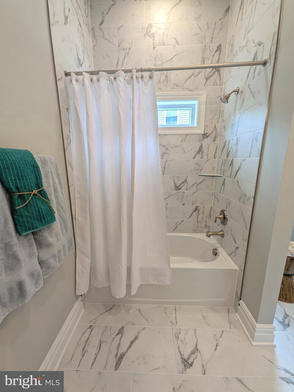 EASTON CLUB - Residential